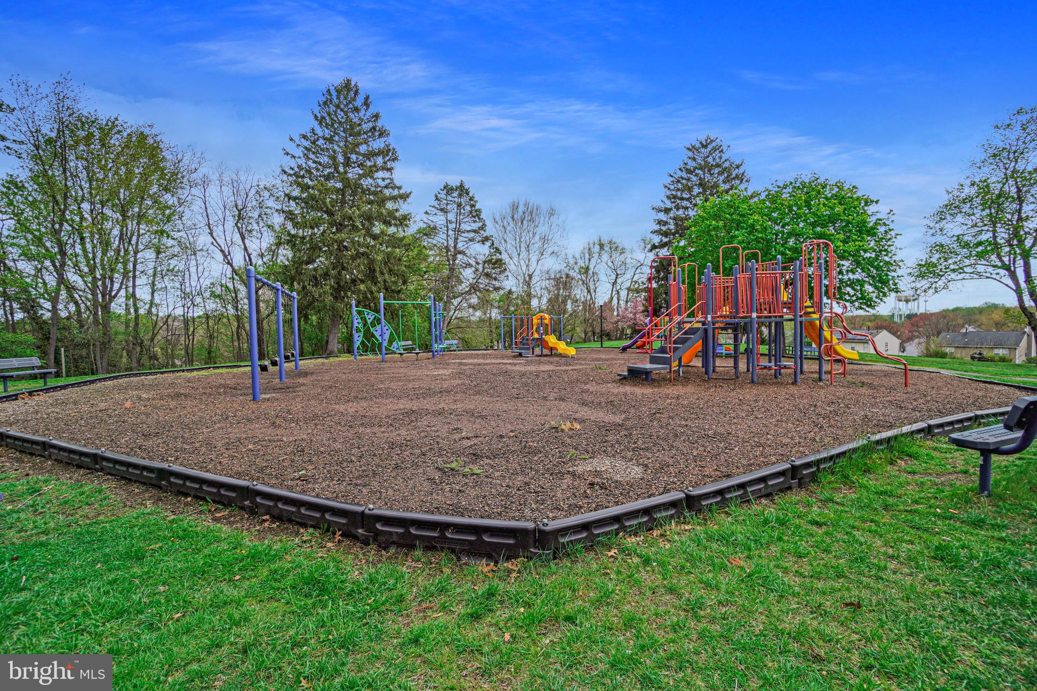 CHAPMAN FARM - Residential