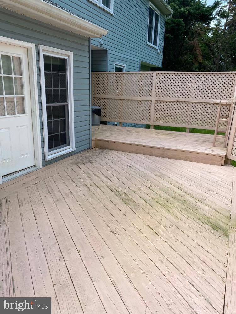 STRATFORD GLEN - Residential