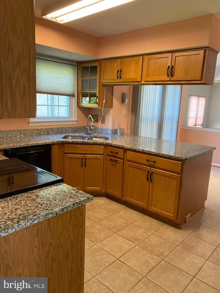 STRATFORD GLEN - Residential