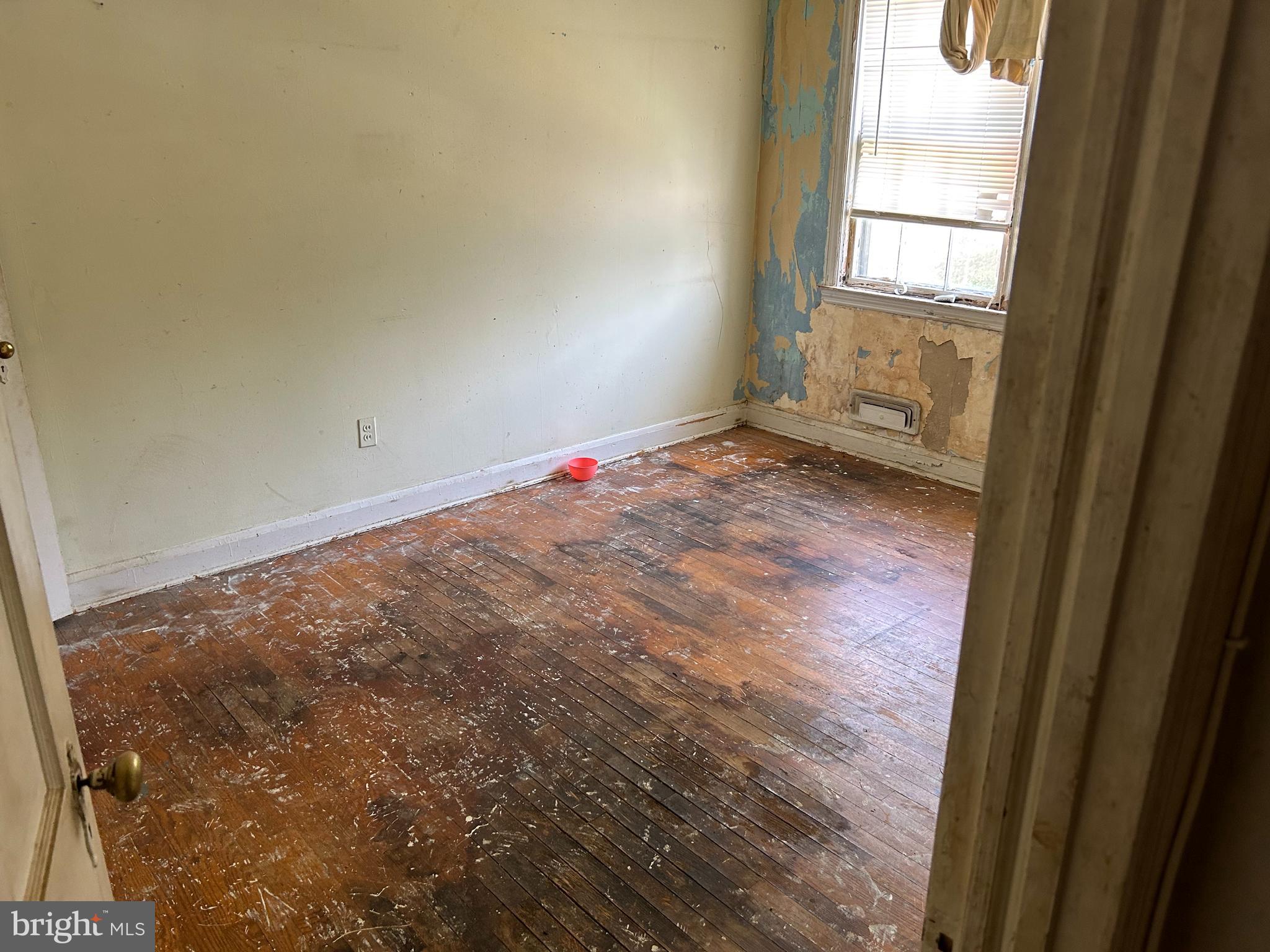 PERRING LOCH - Residential