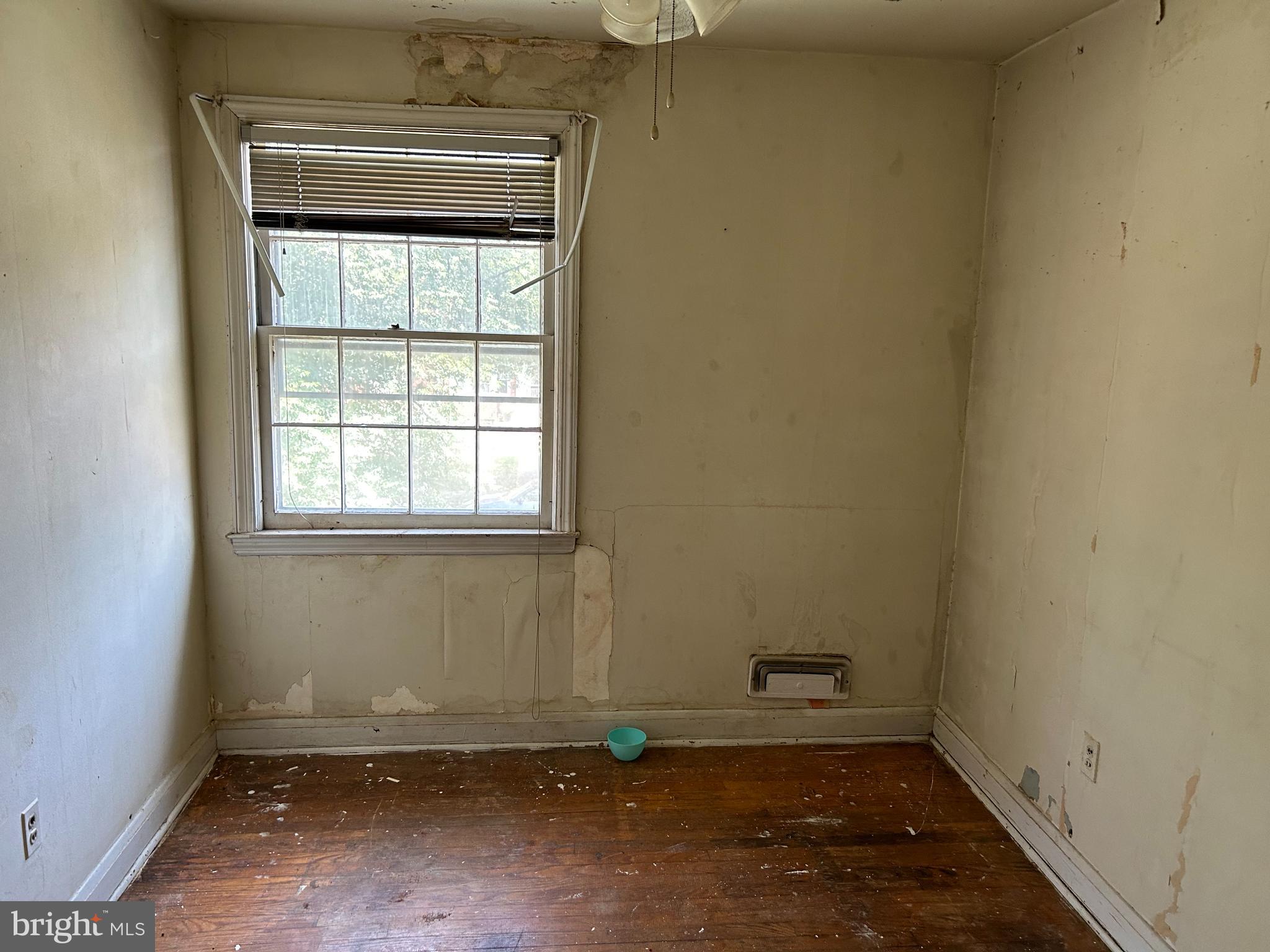 PERRING LOCH - Residential