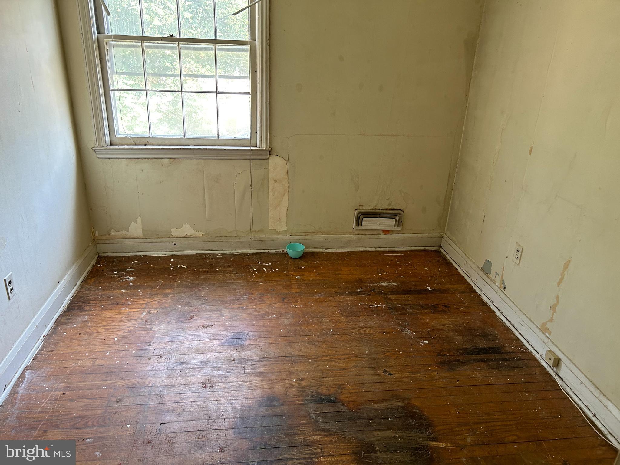 PERRING LOCH - Residential