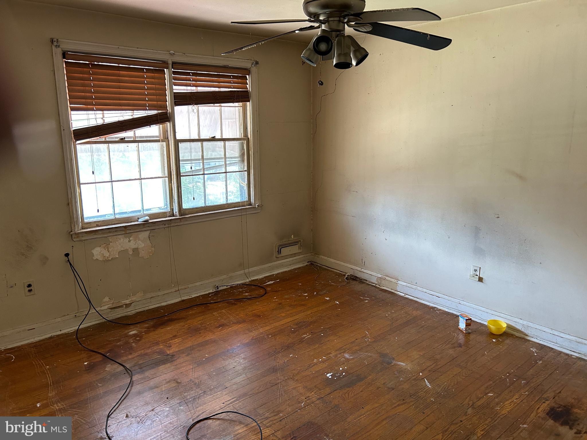 PERRING LOCH - Residential