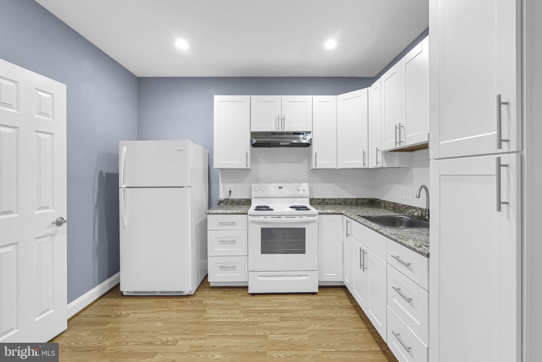 SPRINGS AT LENAH - Residential Lease