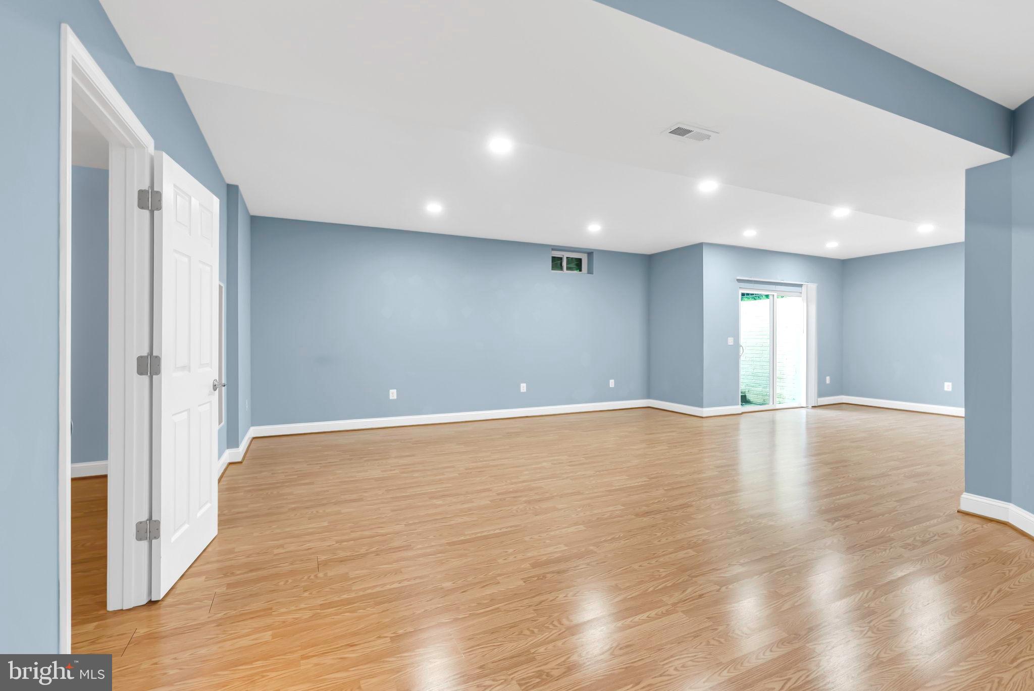 SPRINGS AT LENAH - Residential Lease