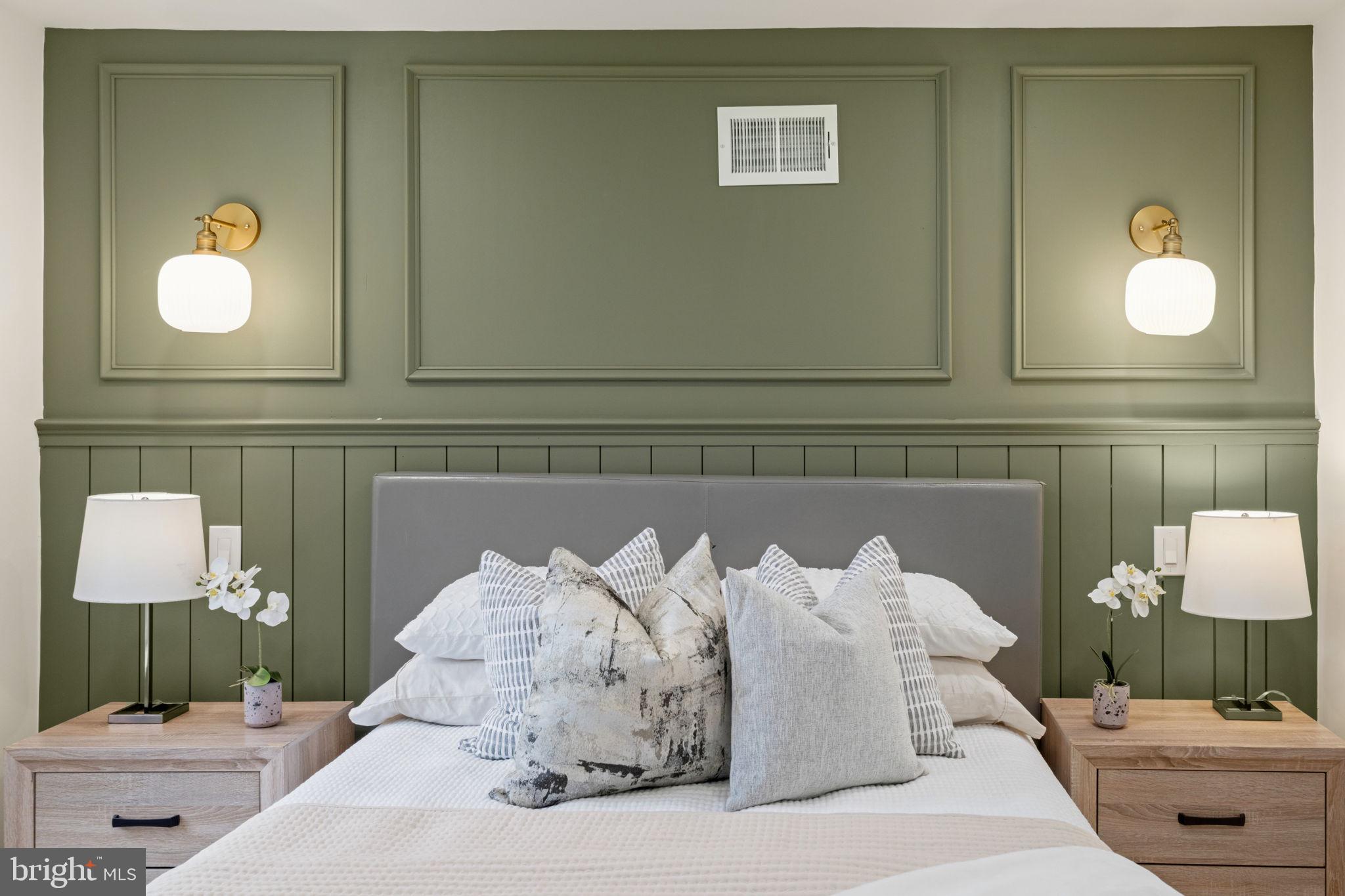OLDE KENSINGTON - Residential