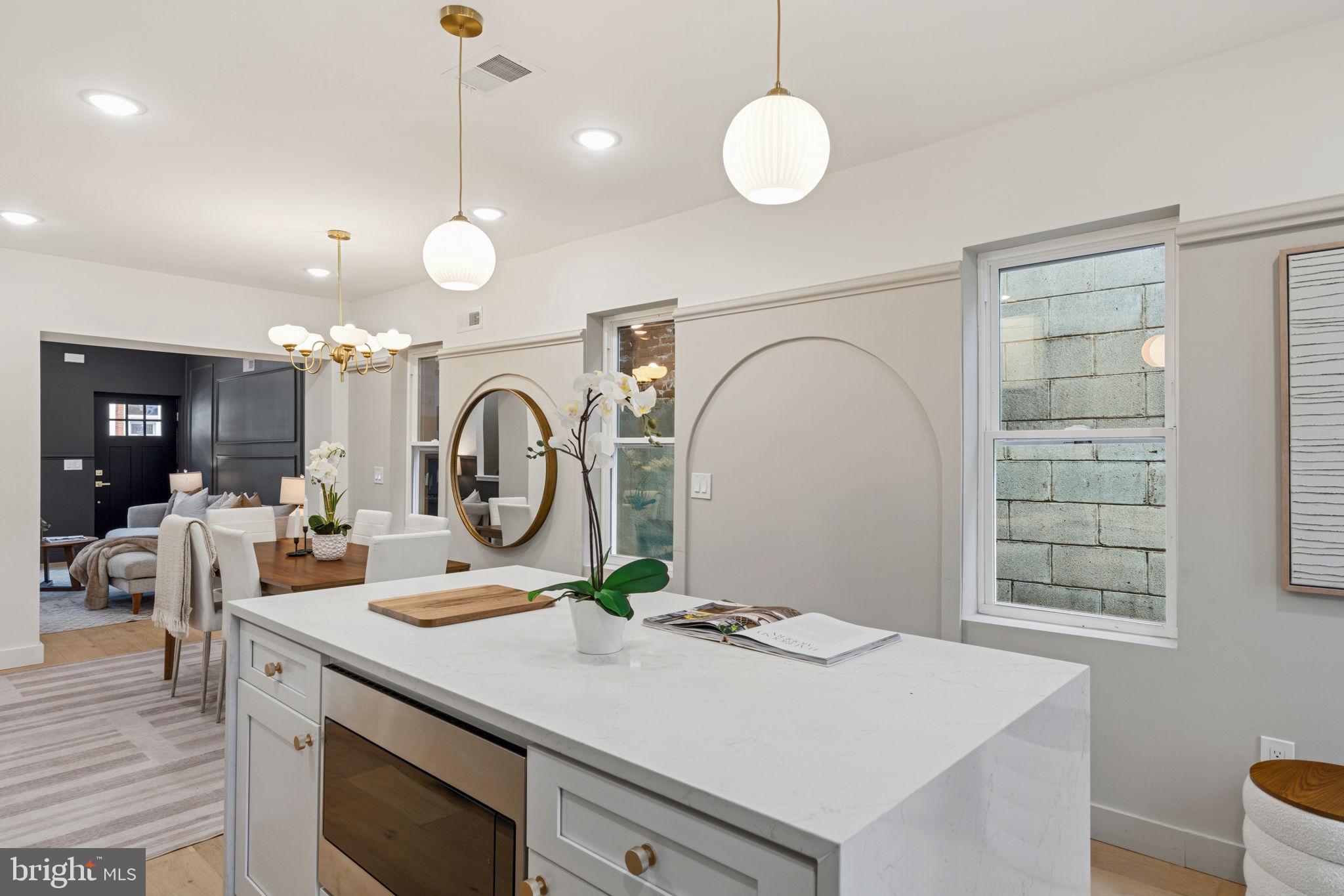 OLDE KENSINGTON - Residential