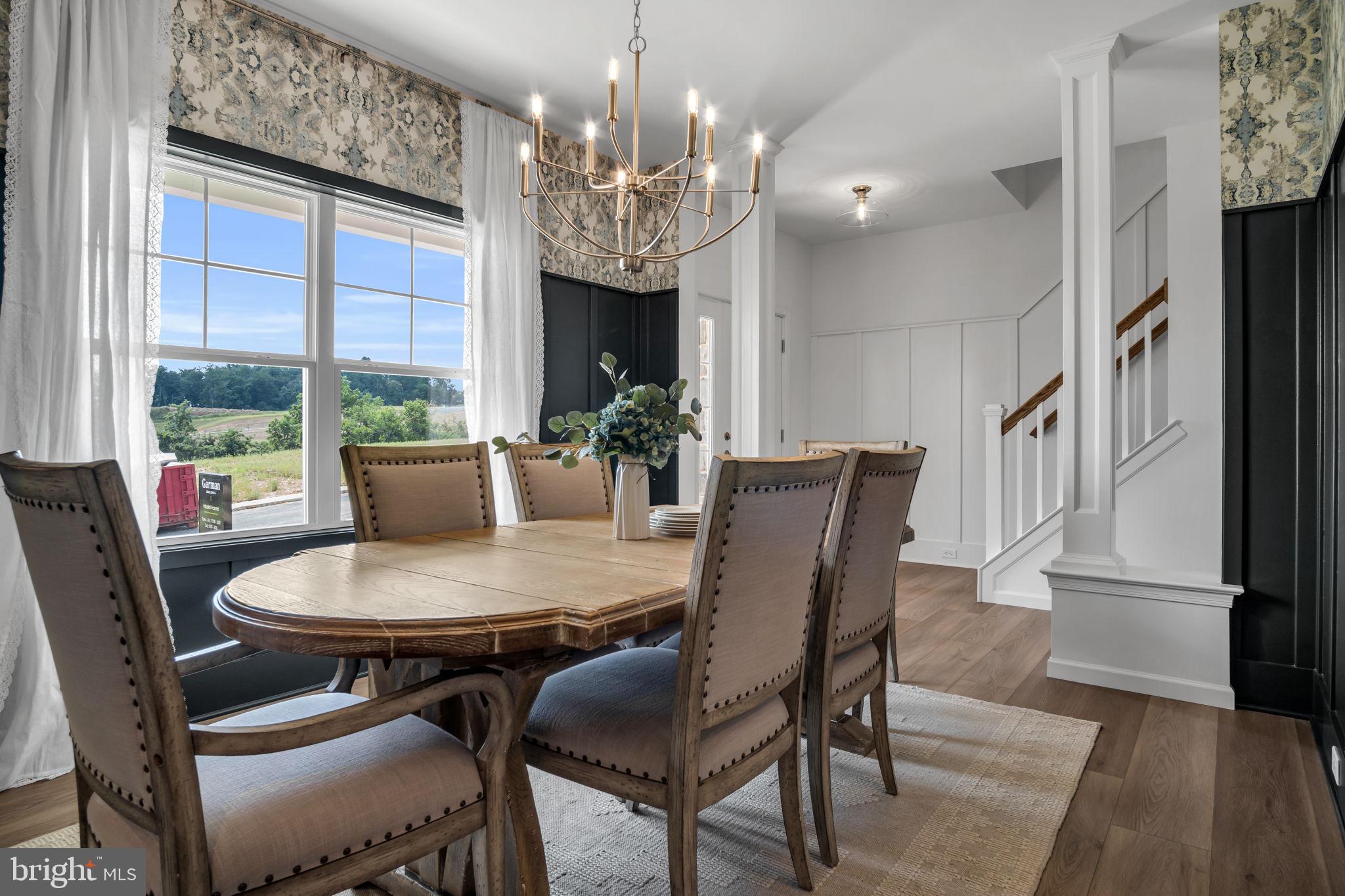 AUTUMN CHASE - Residential