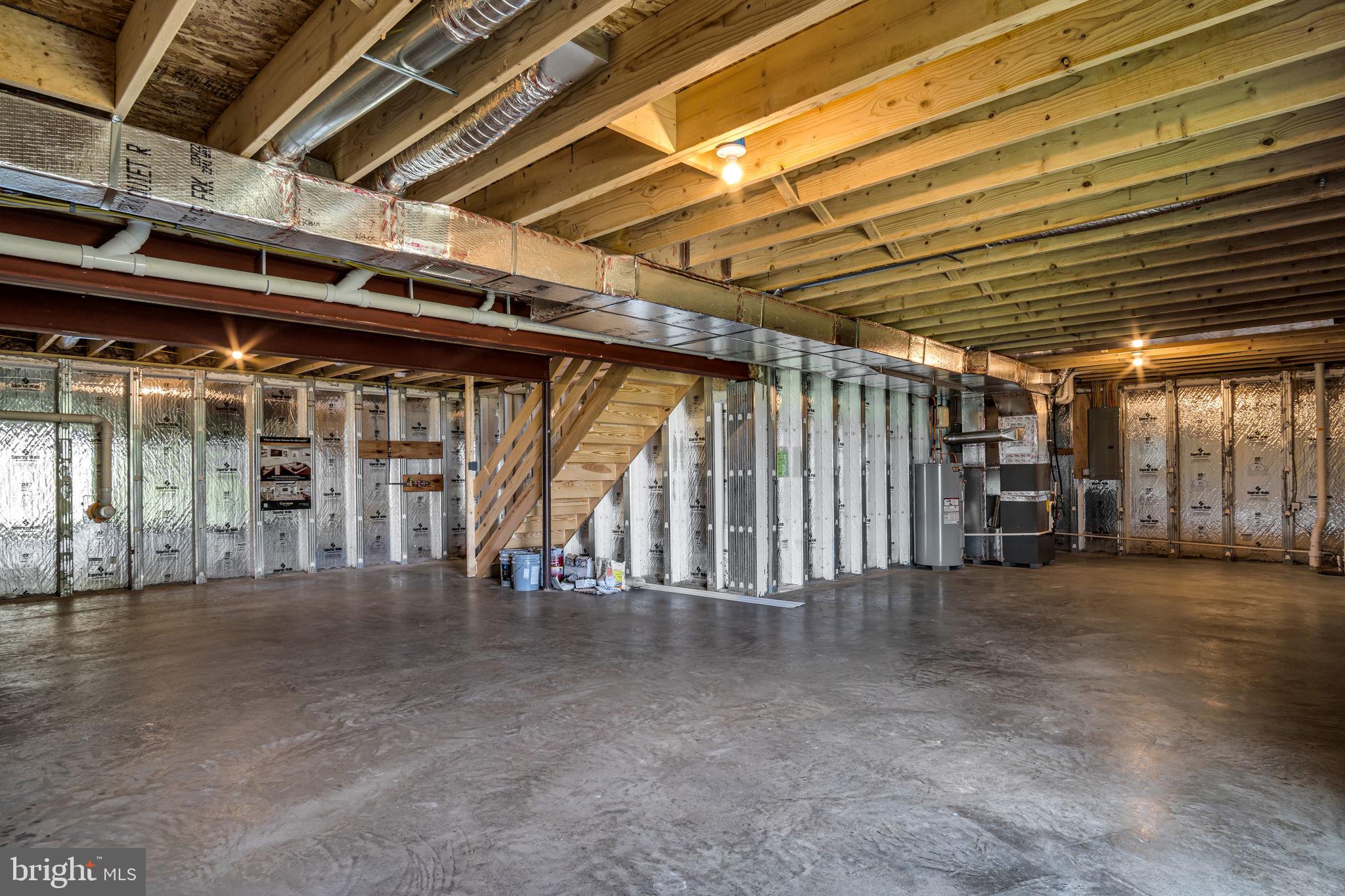 AUTUMN CHASE - Residential