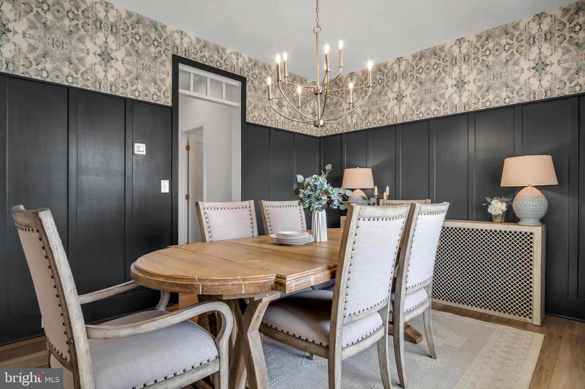 AUTUMN CHASE - Residential