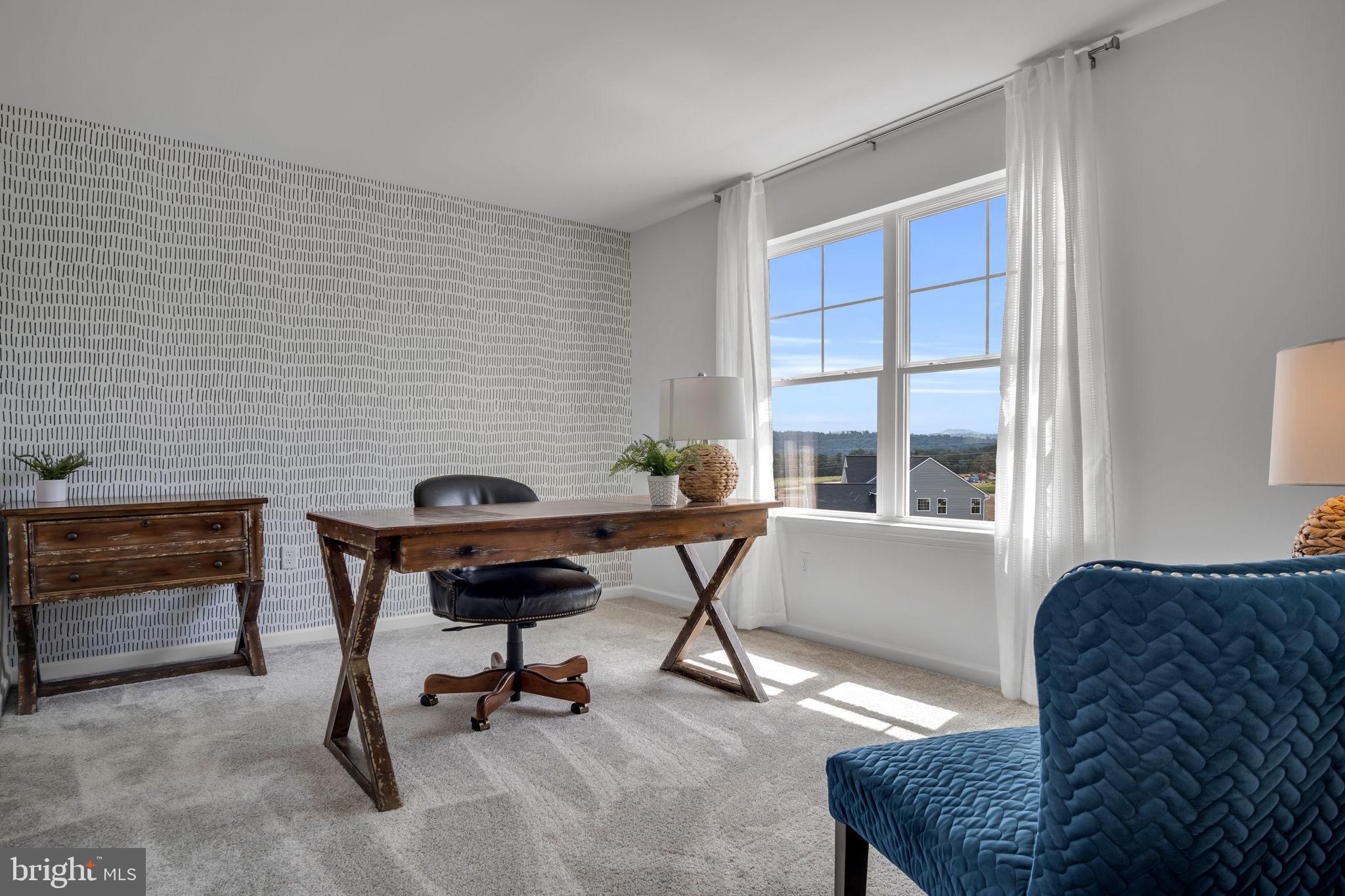 AUTUMN CHASE - Residential