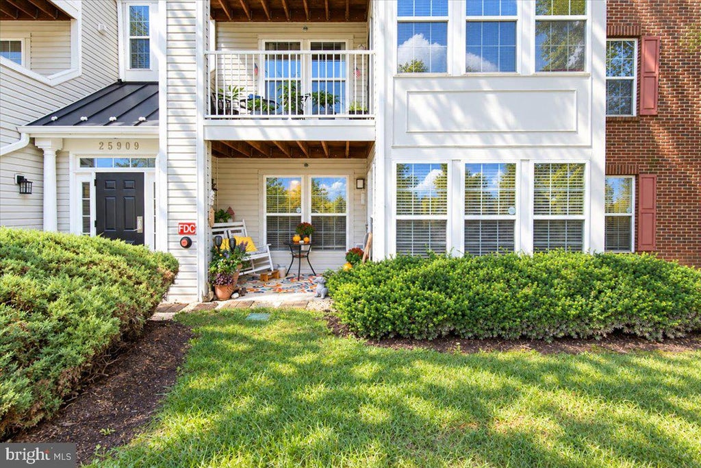 Photo of 25909 Ridge Manor Drive #9000-D, DAMASCUS, MD 20872 (MLS # MDMC2257128)