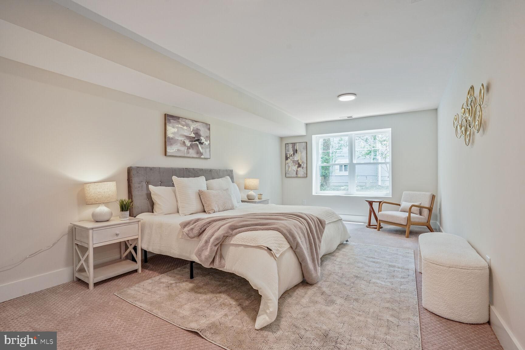 CLARENDON - Residential