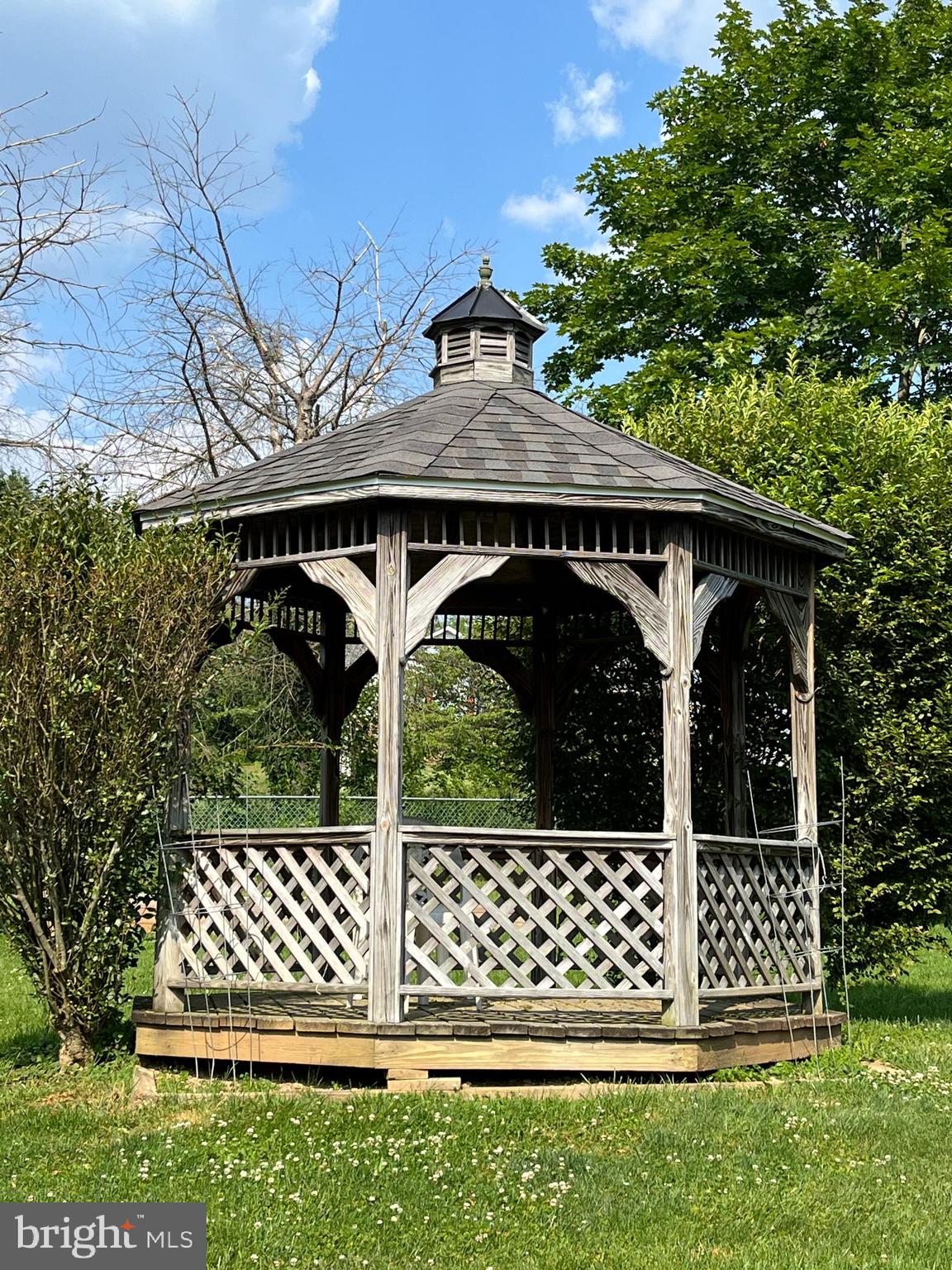 HANNLEIGH HEIGHT - Residential