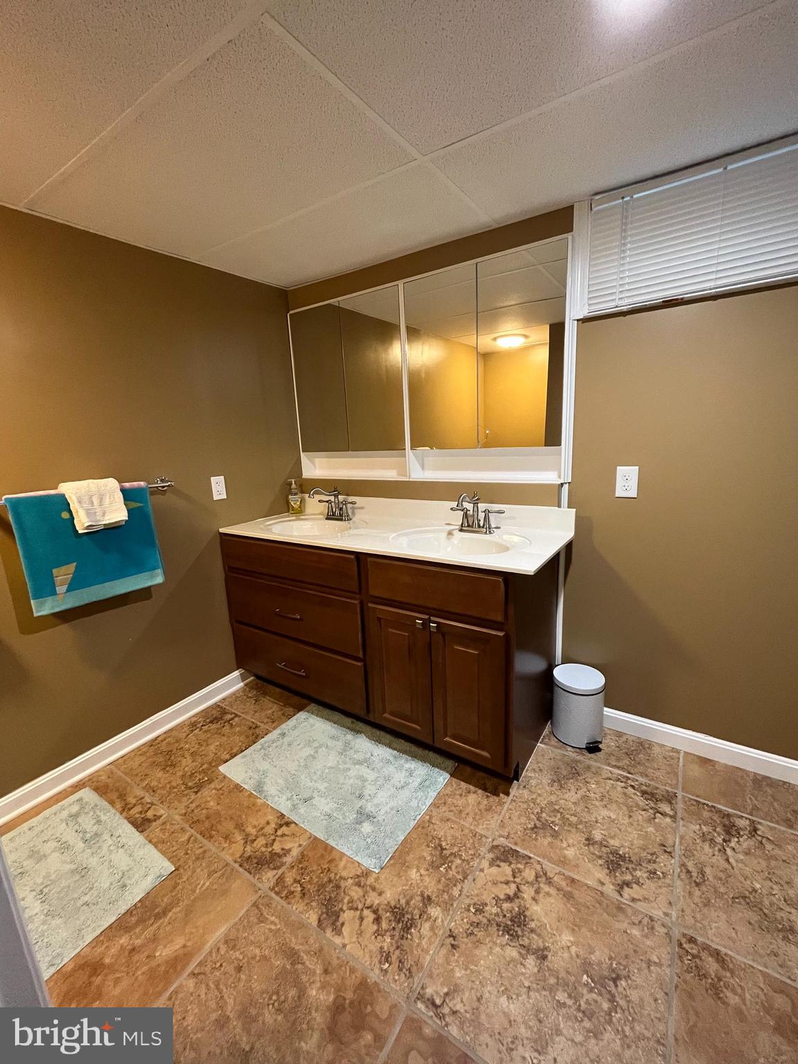 HANNLEIGH HEIGHT - Residential