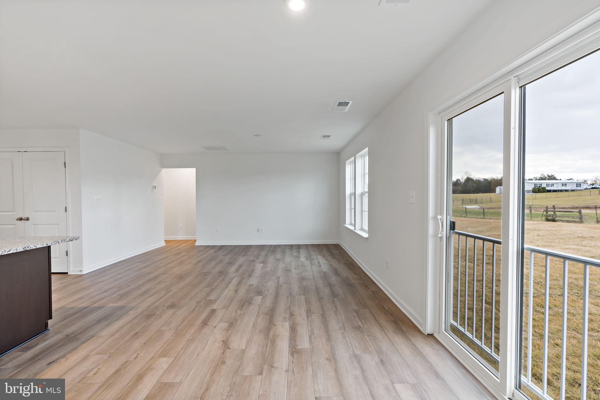 SOUTH BROOK - Residential