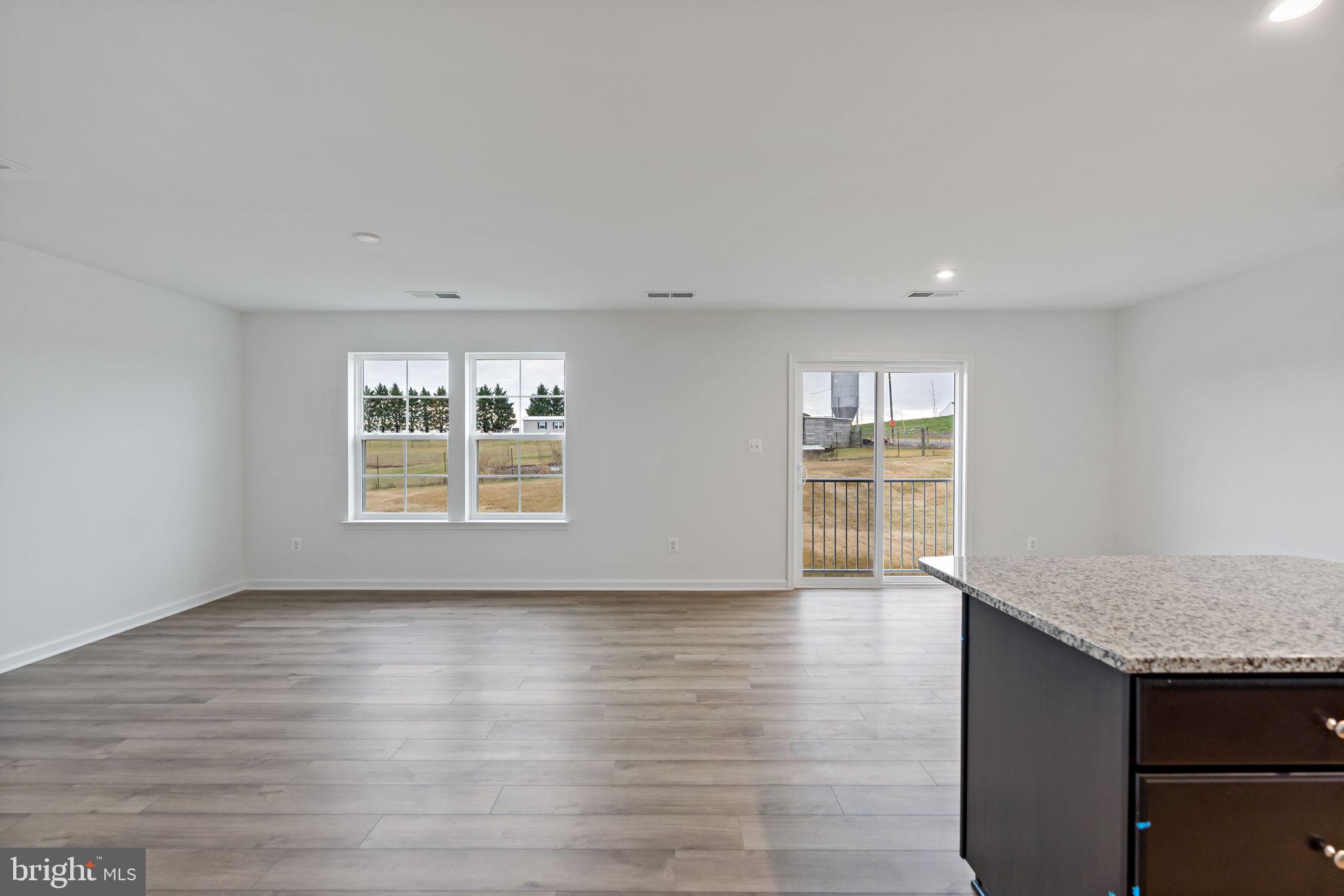 SOUTH BROOK - Residential