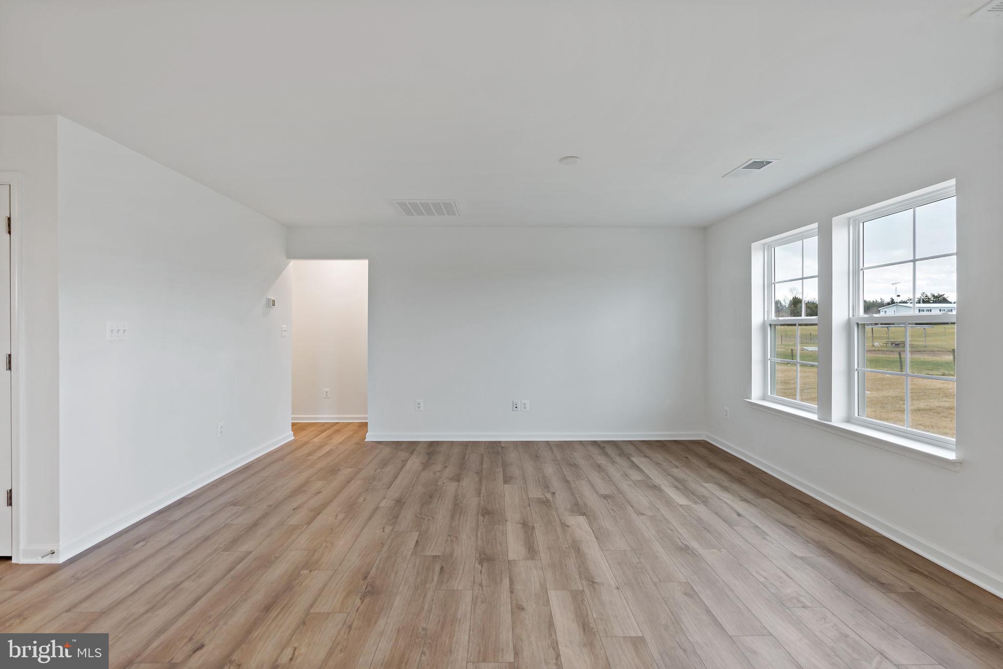 SOUTH BROOK - Residential