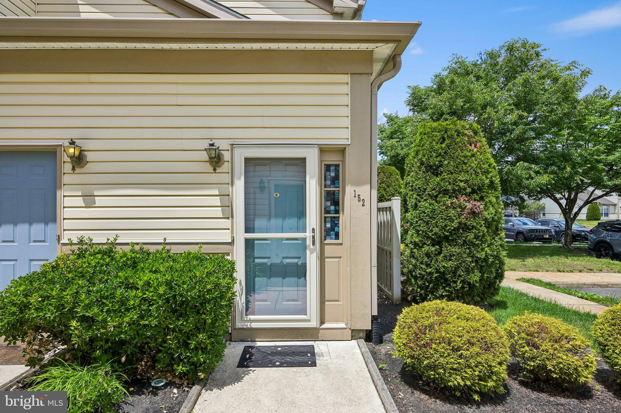 152 STEEPLECHASE COURT