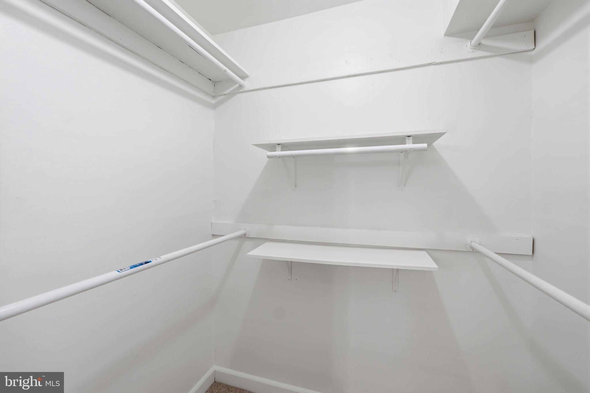 BETHESDA PARK - Residential