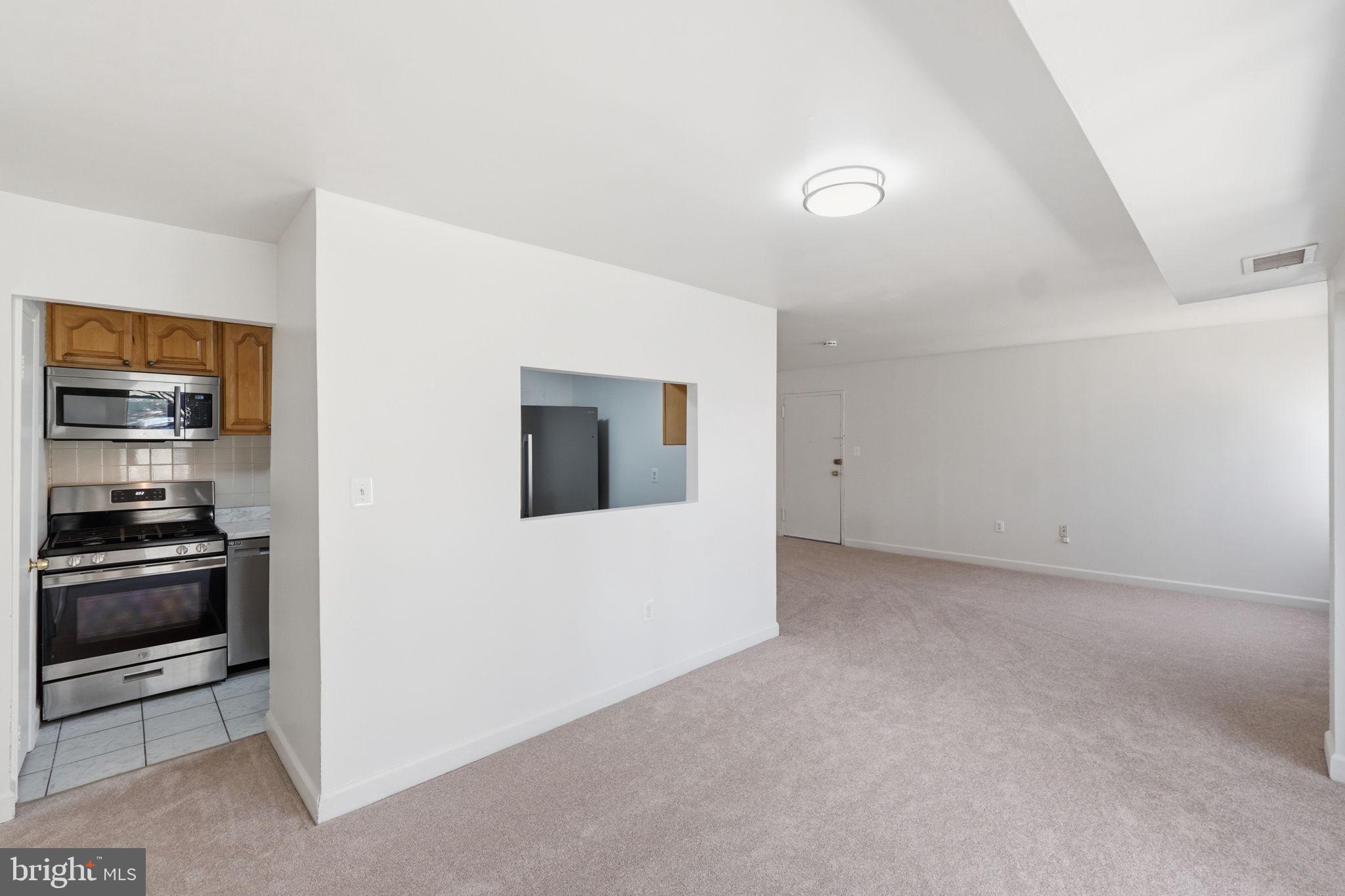 BETHESDA PARK - Residential