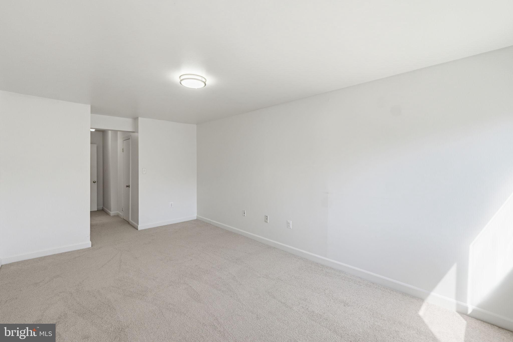 BETHESDA PARK - Residential