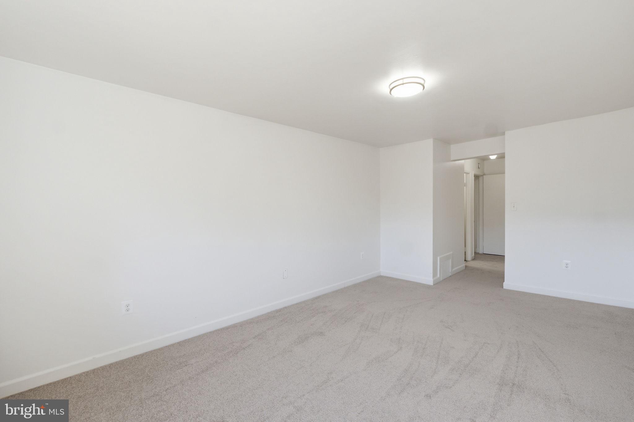 BETHESDA PARK - Residential