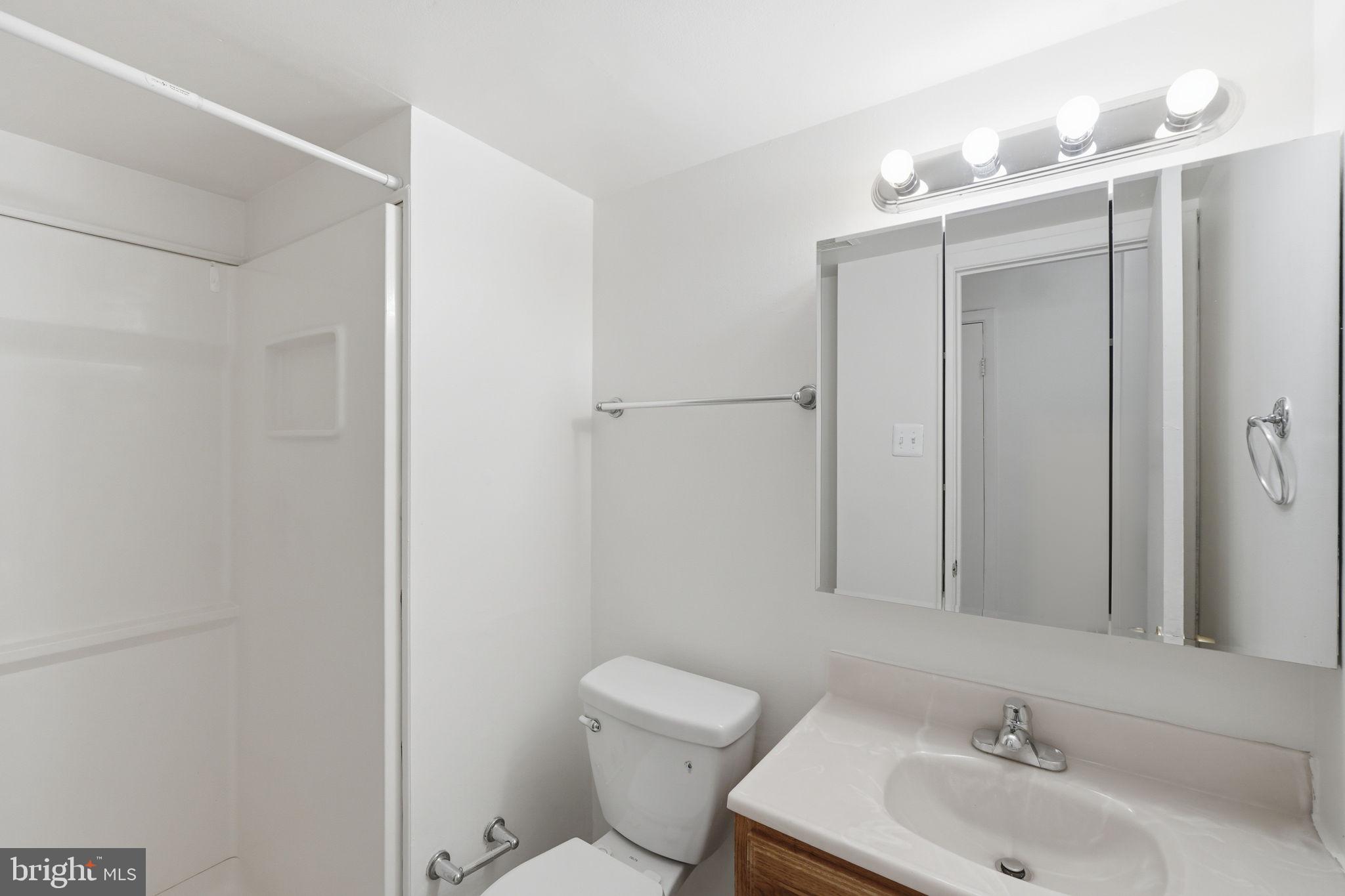 BETHESDA PARK - Residential