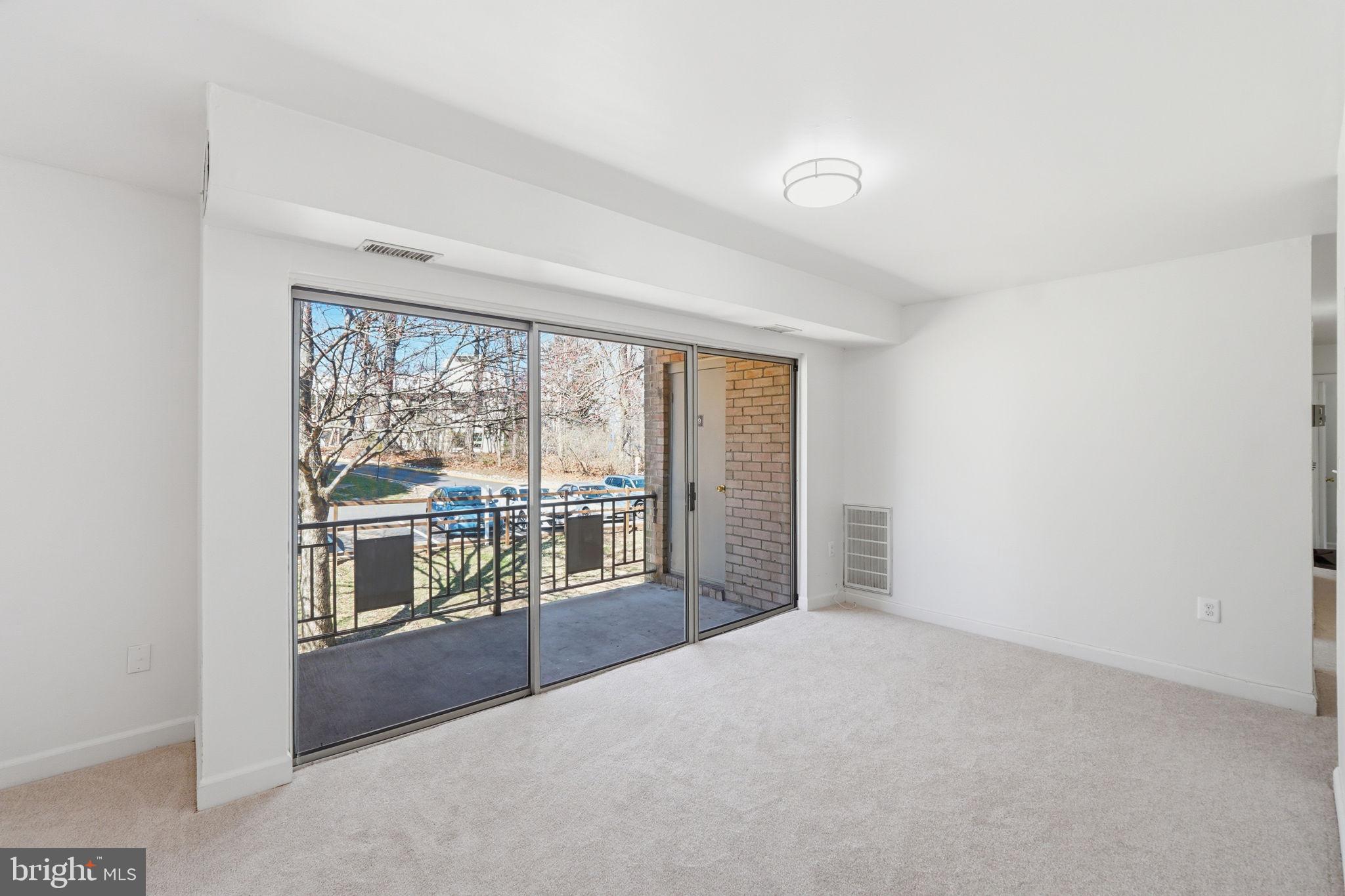 BETHESDA PARK - Residential