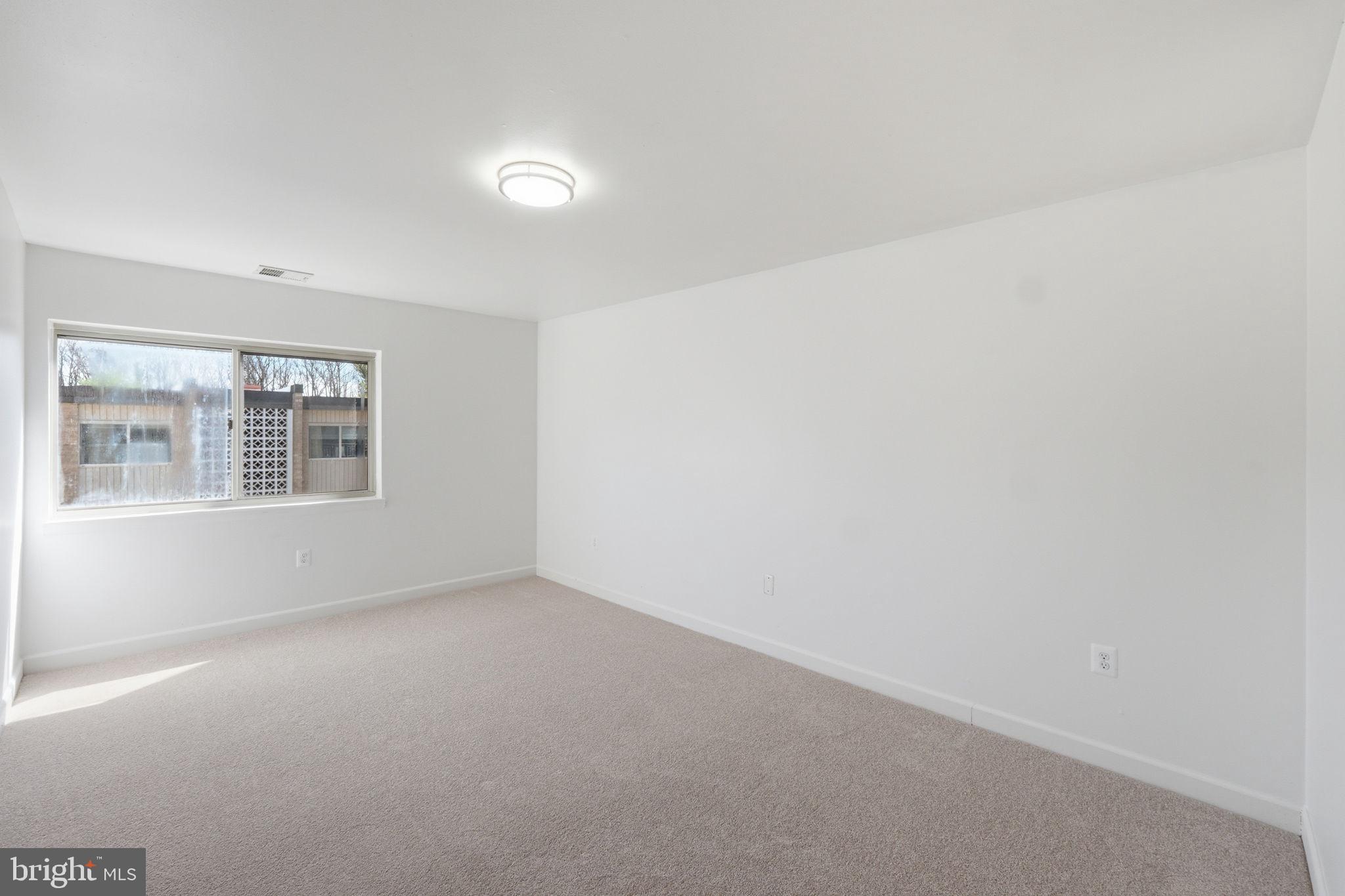 BETHESDA PARK - Residential