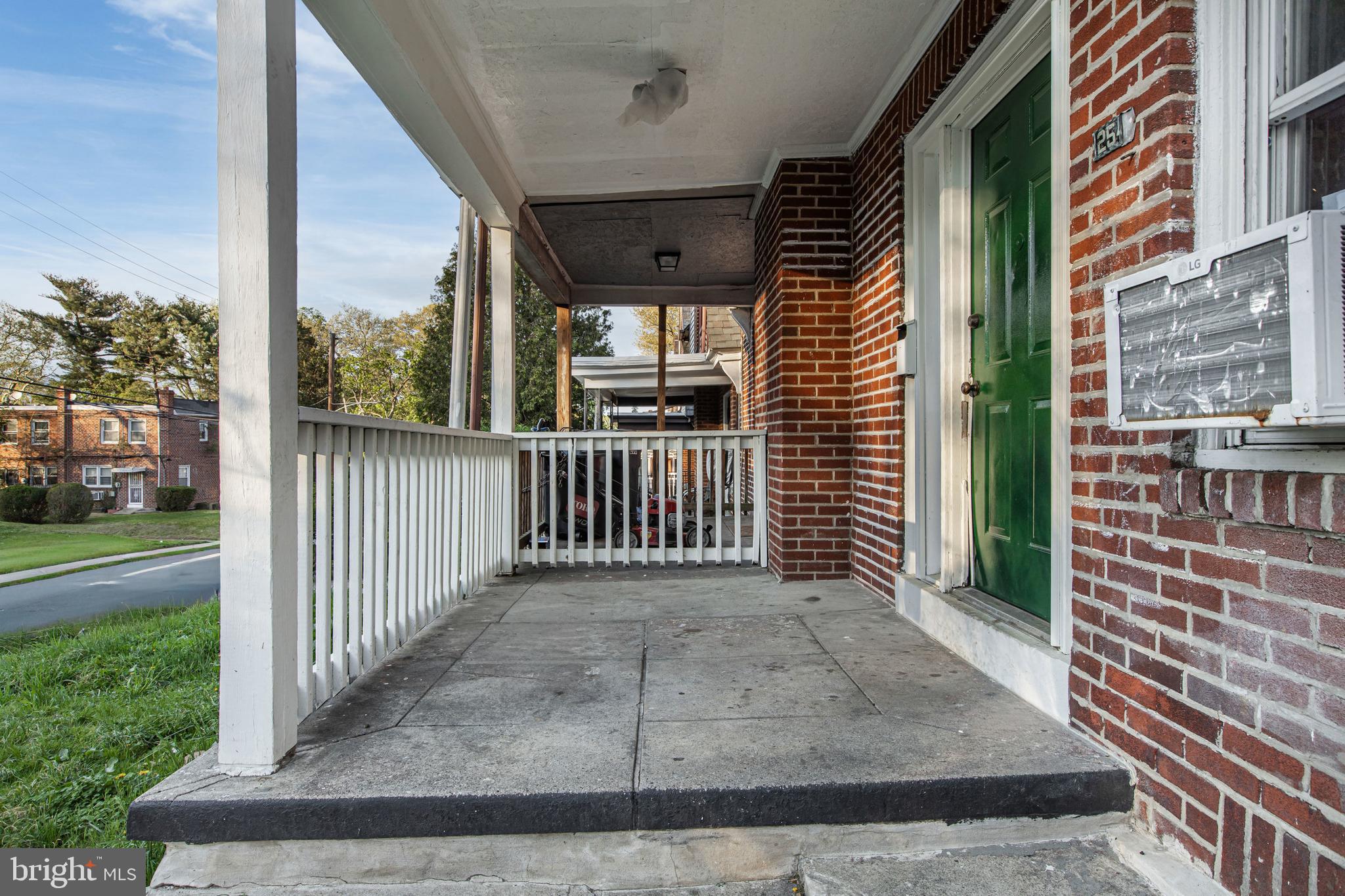 254 E JOHNSON STREET