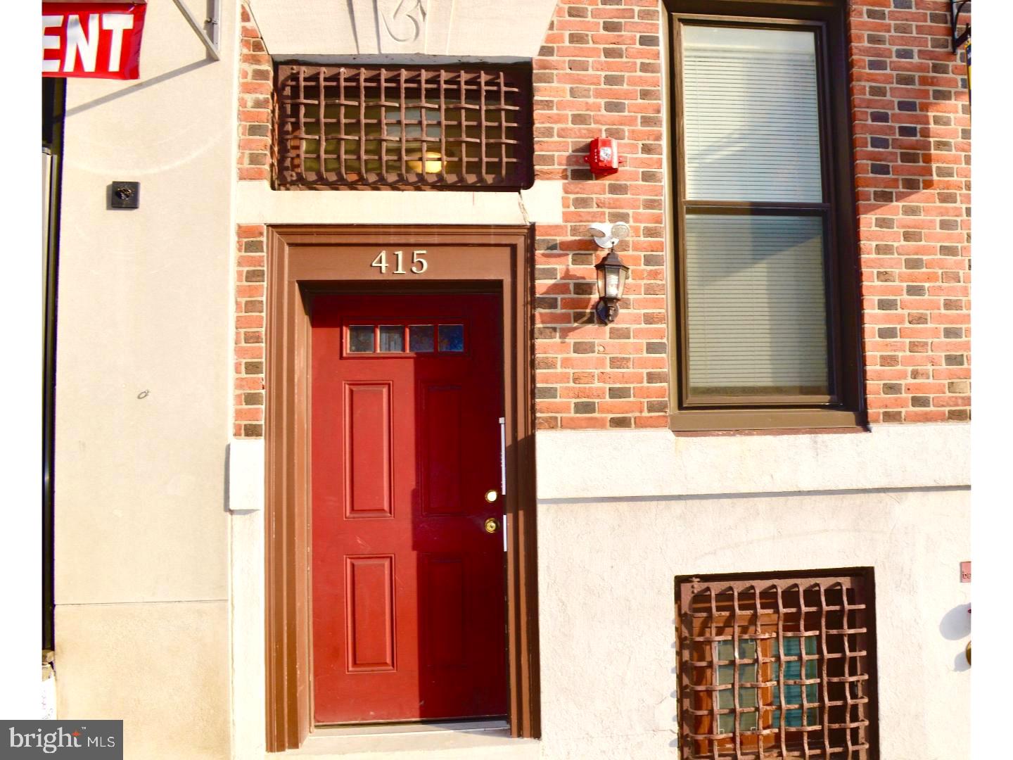 AVENUE OF THE ARTS - Residential Lease