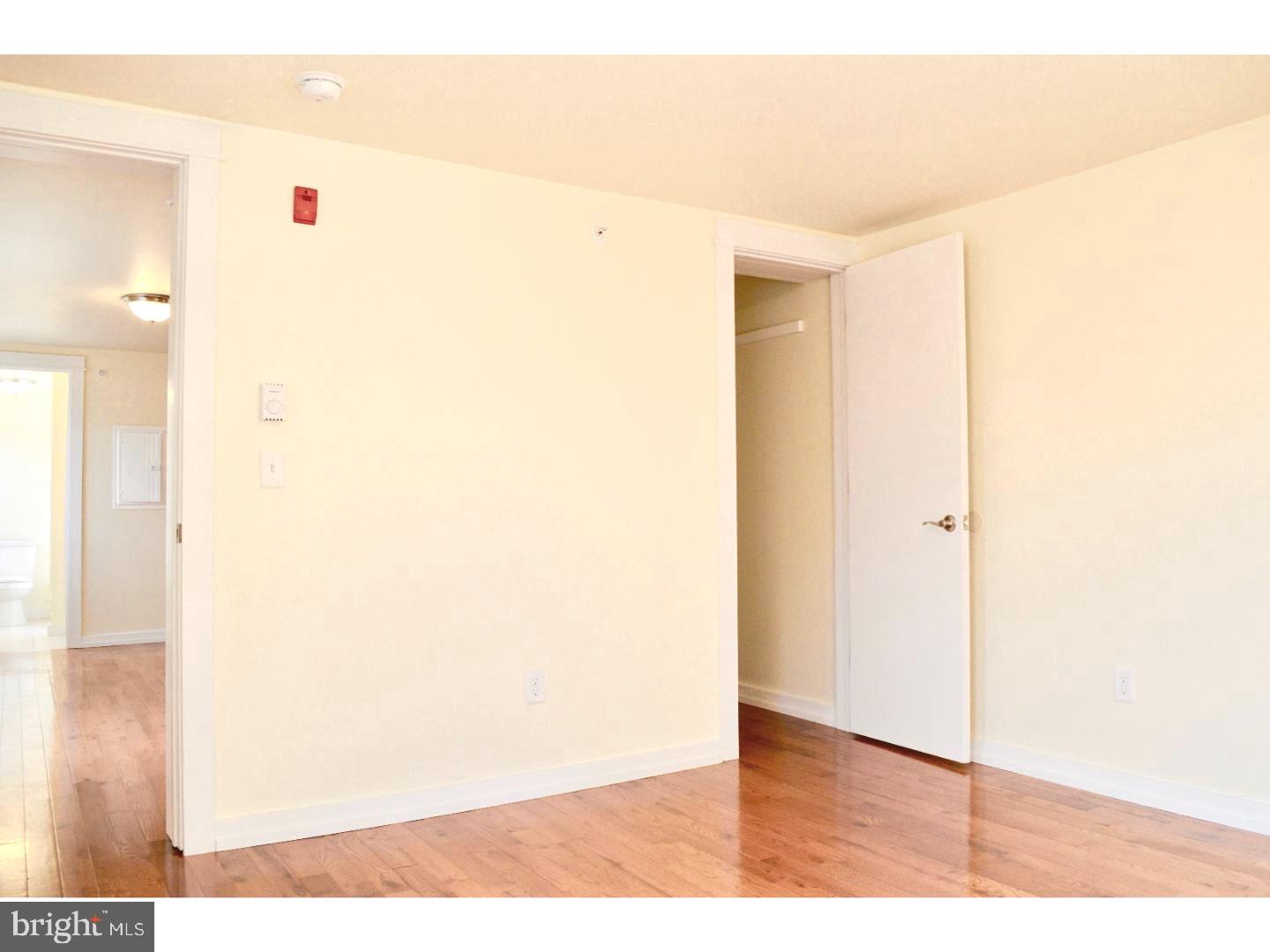 AVENUE OF THE ARTS - Residential Lease