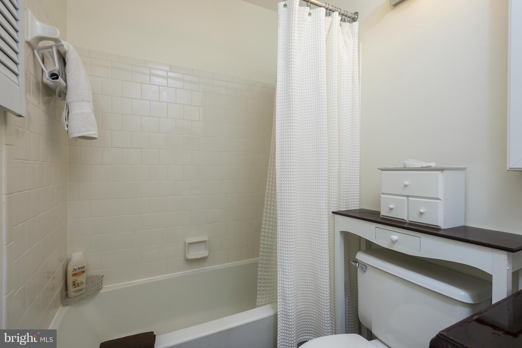 VILLAGE OF KINGS CONTRIVANCE - Residential