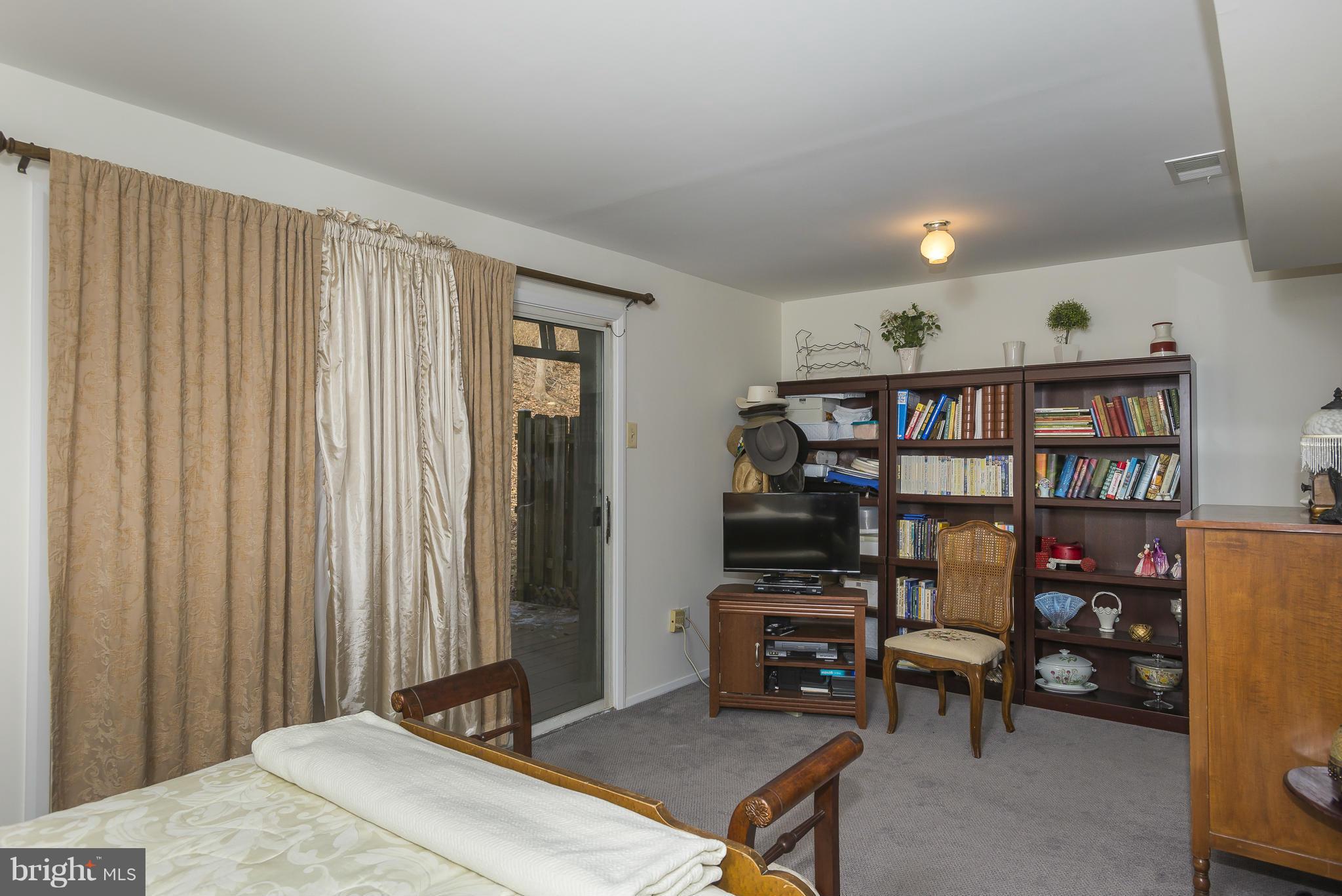 VILLAGE OF KINGS CONTRIVANCE - Residential