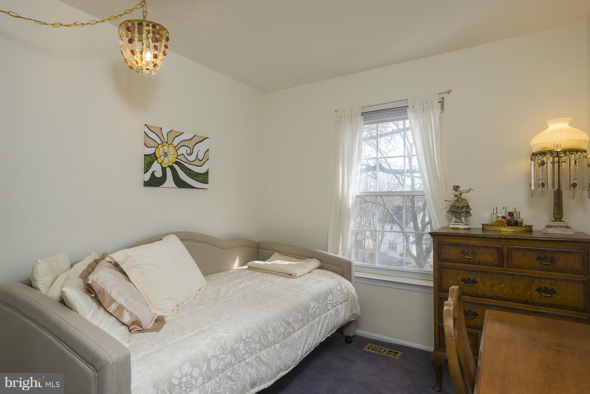 VILLAGE OF KINGS CONTRIVANCE - Residential