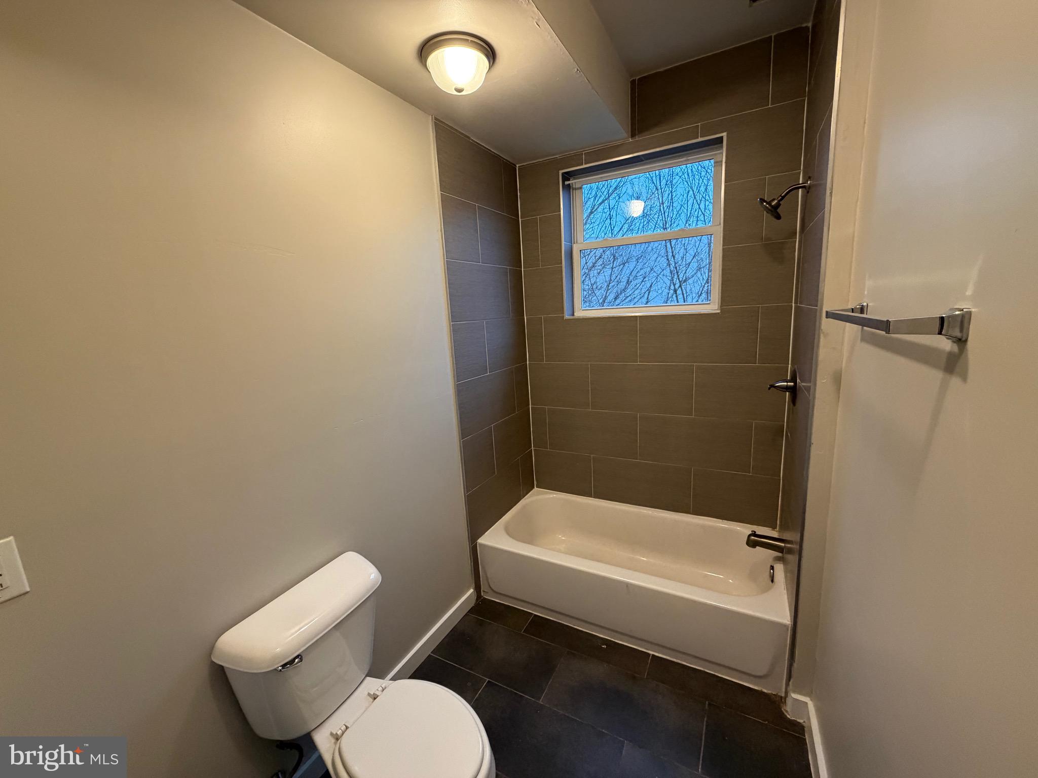 1535 CECIL B MOORE AVENUE UNIT B