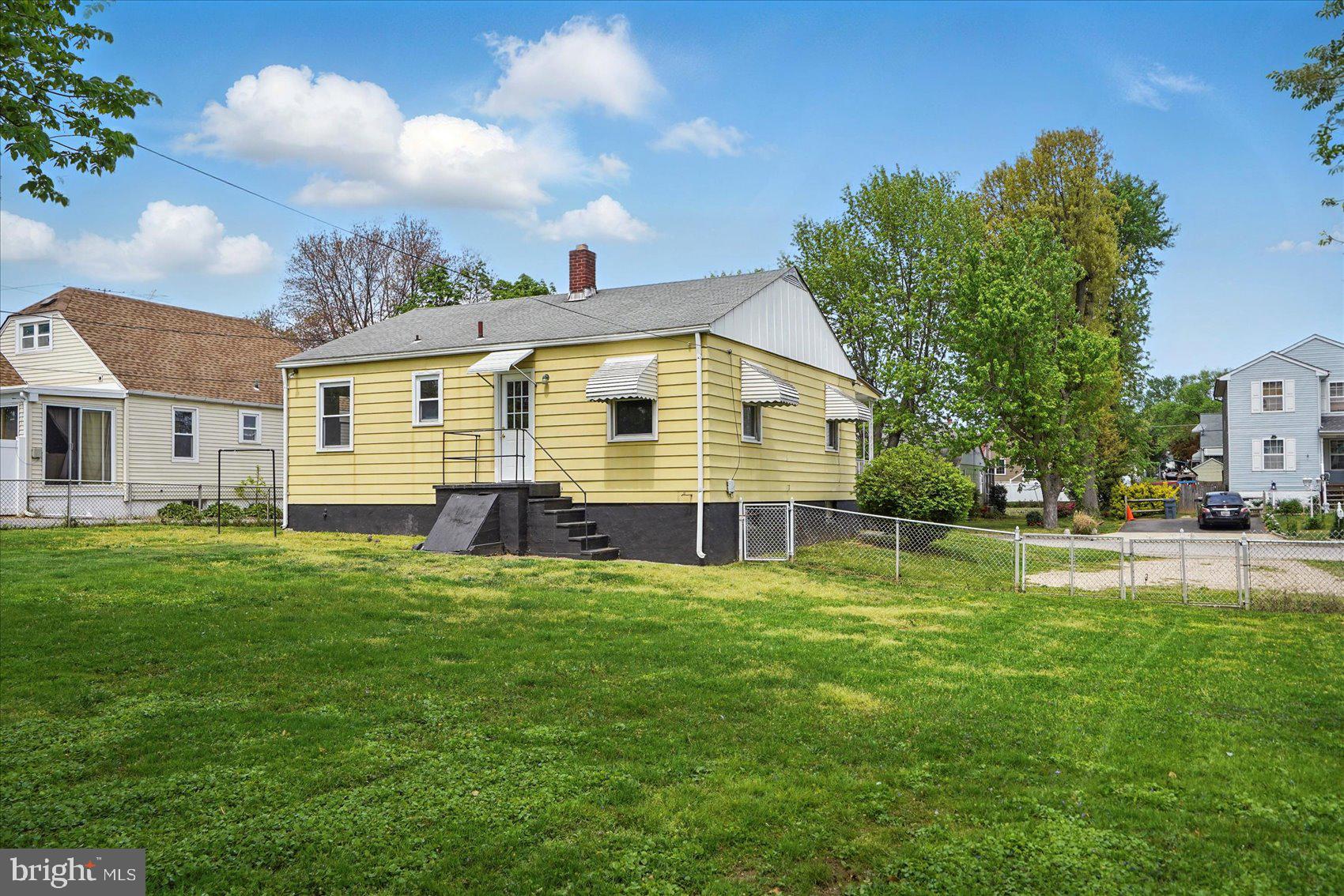 BALTIMORE HIGHLANDS - Residential