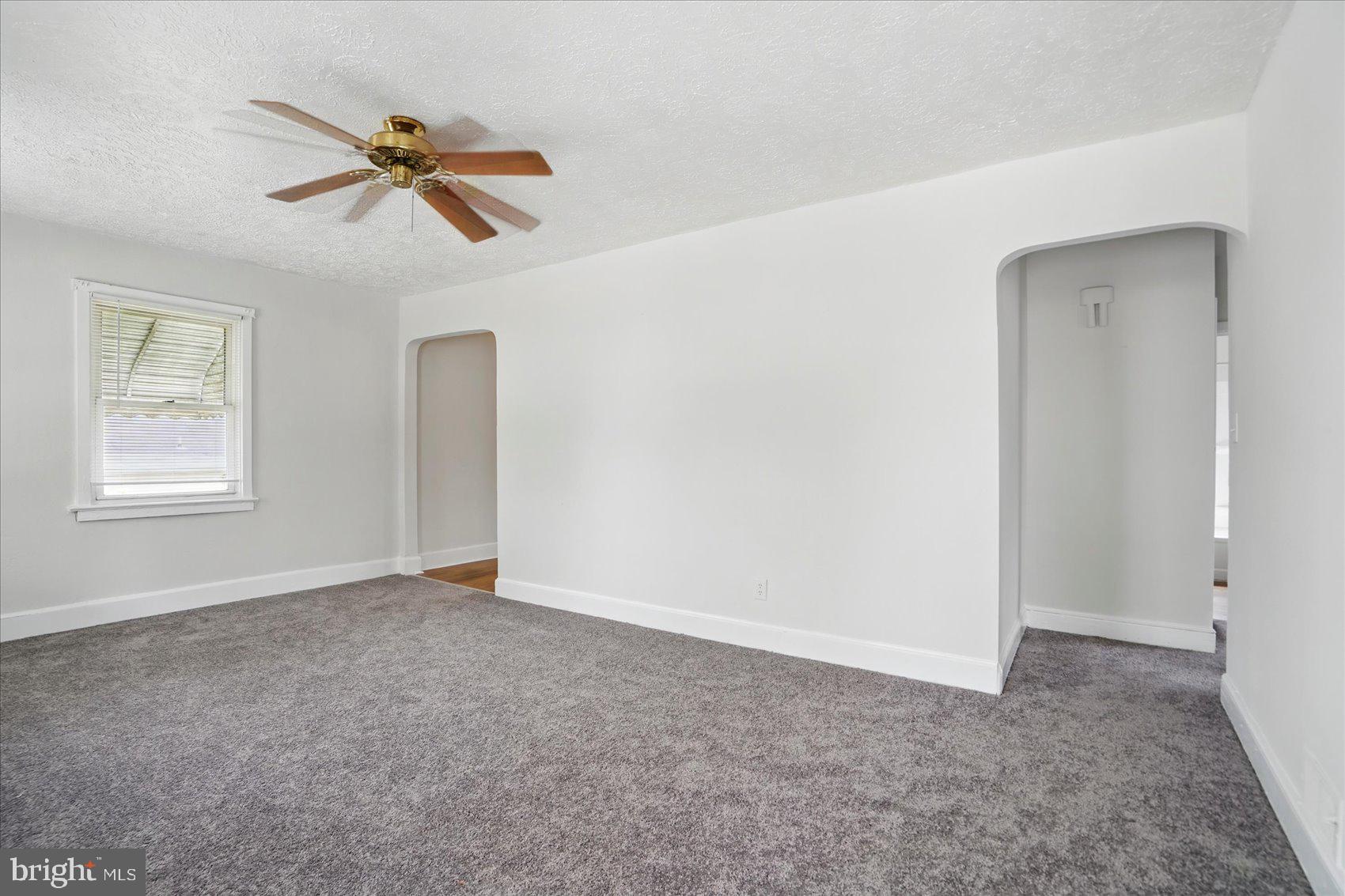 BALTIMORE HIGHLANDS - Residential