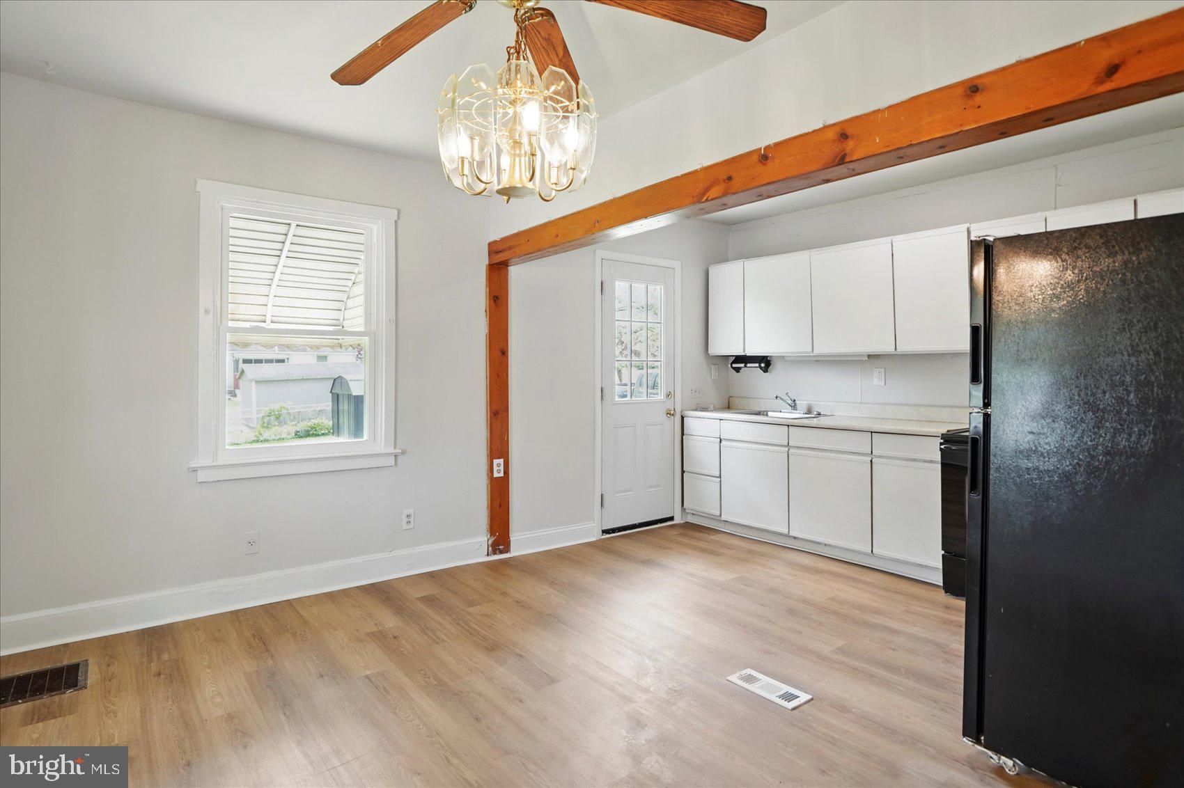 BALTIMORE HIGHLANDS - Residential