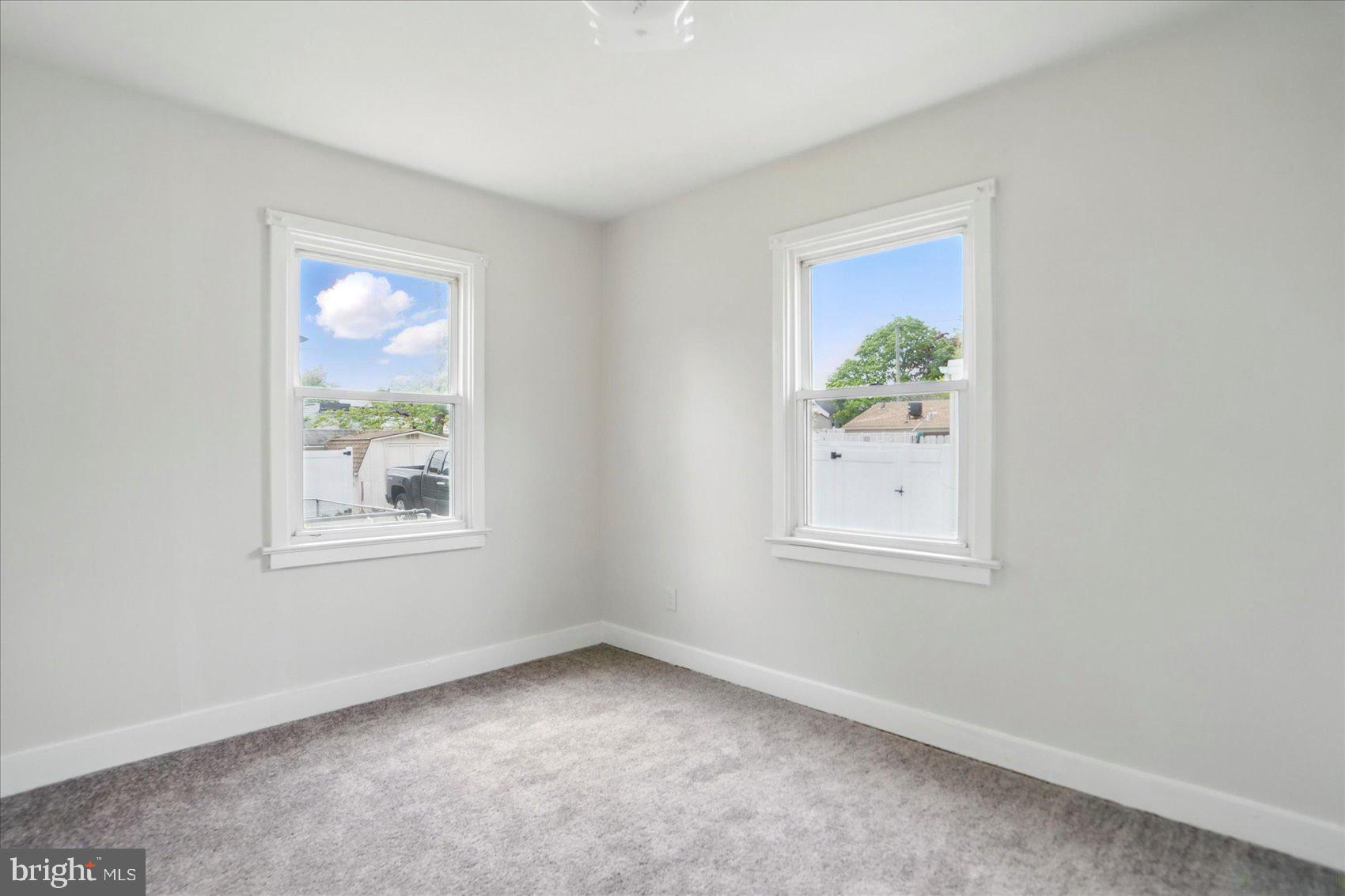 BALTIMORE HIGHLANDS - Residential