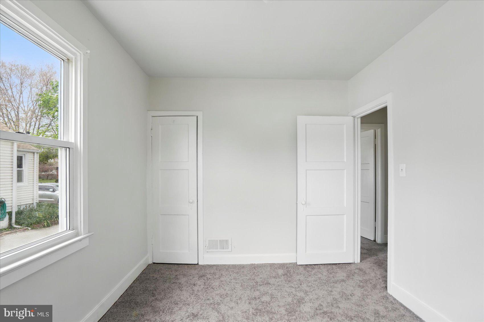 BALTIMORE HIGHLANDS - Residential