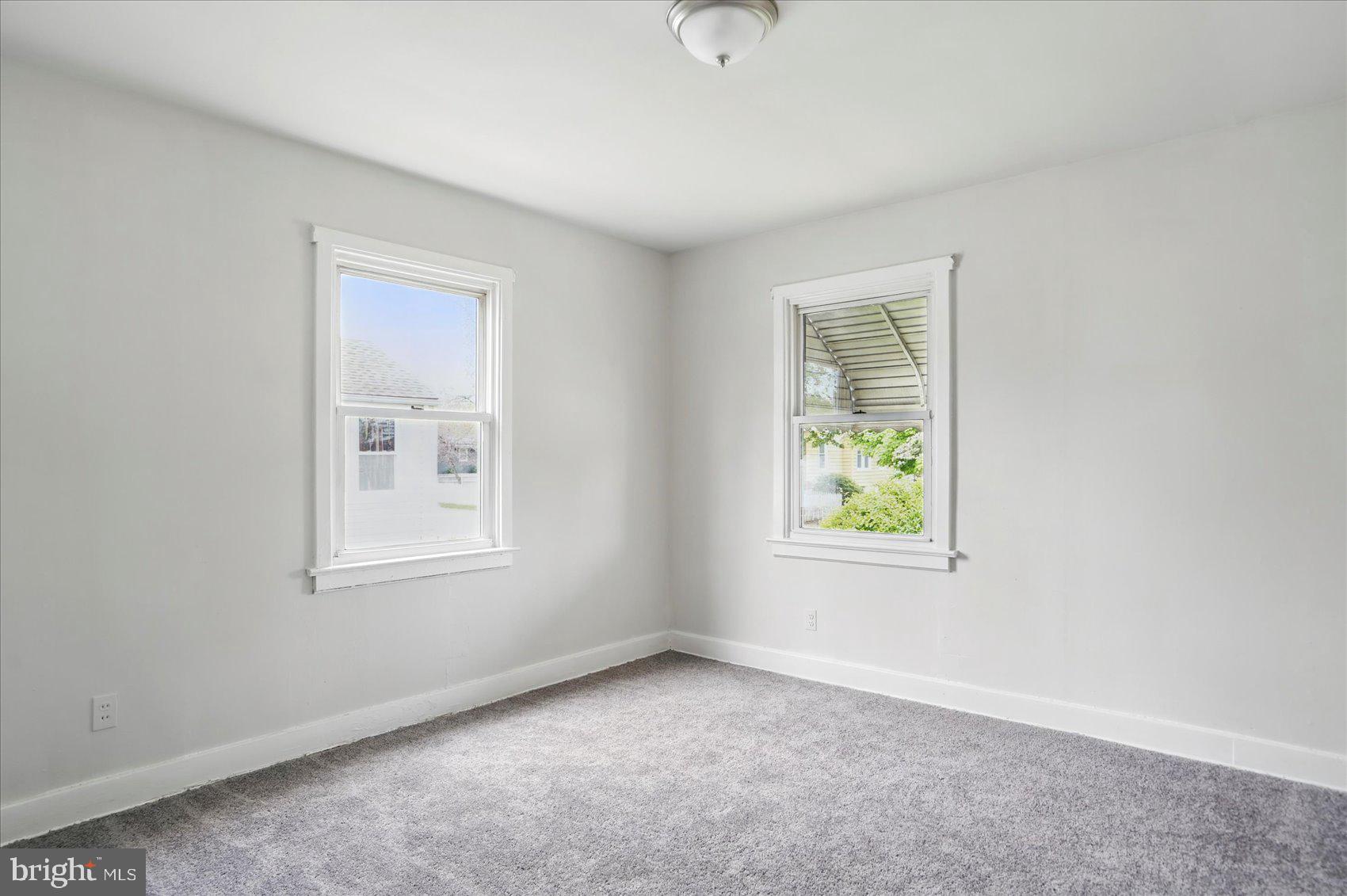 BALTIMORE HIGHLANDS - Residential