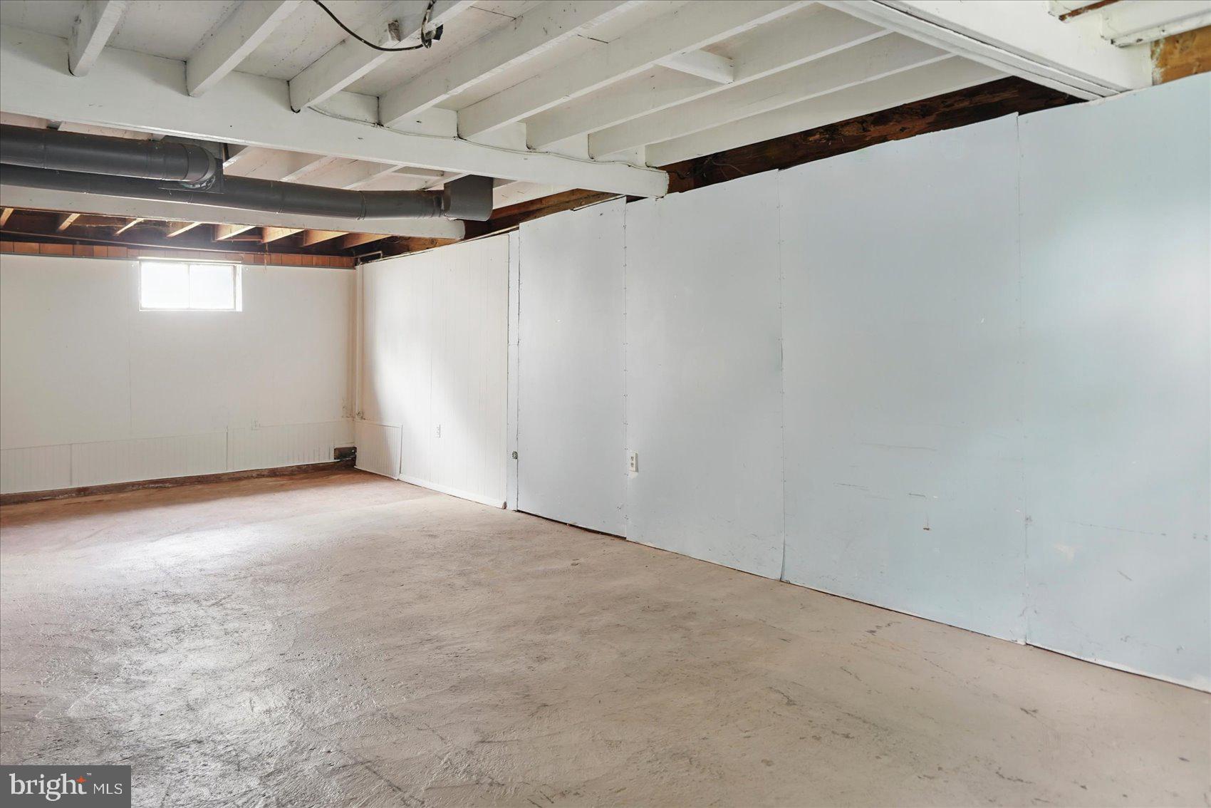 BALTIMORE HIGHLANDS - Residential