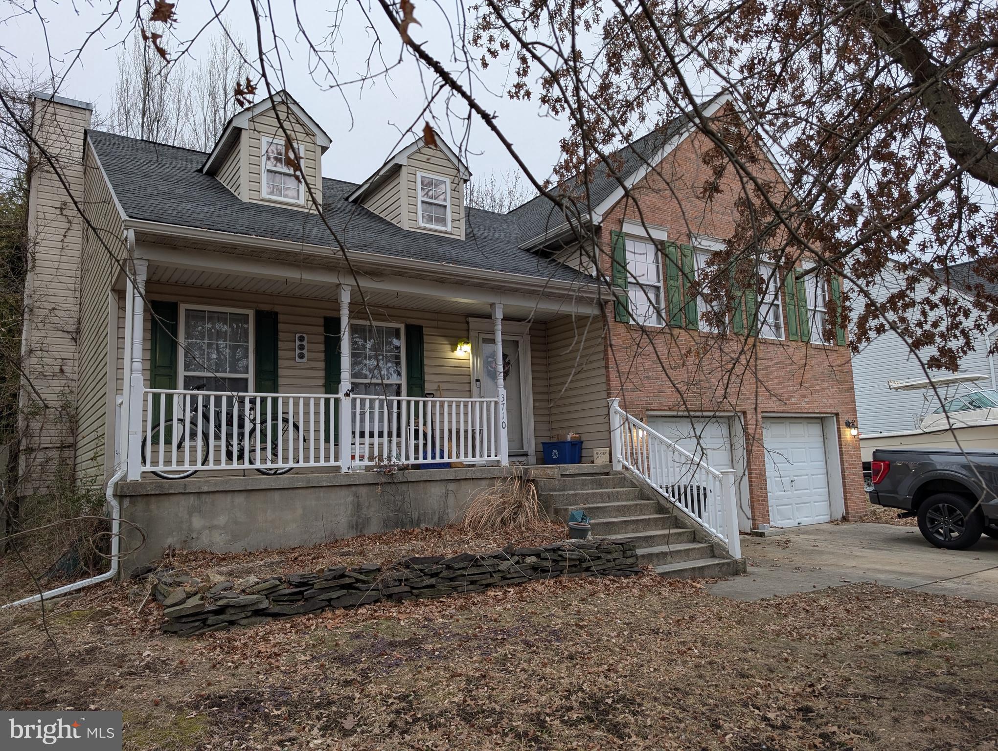 SENECA HARBOR - Residential