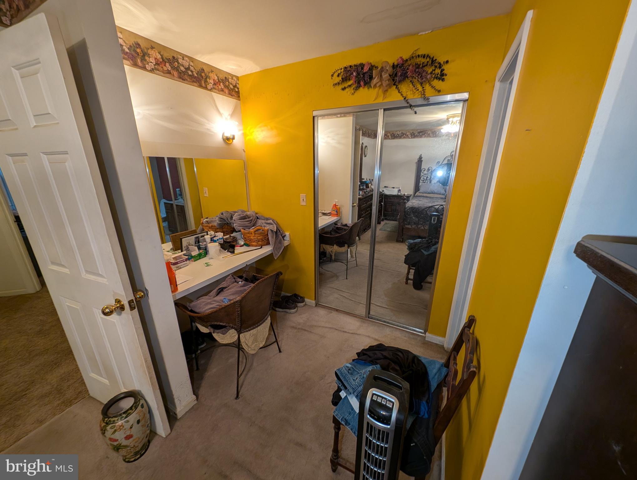 SENECA HARBOR - Residential