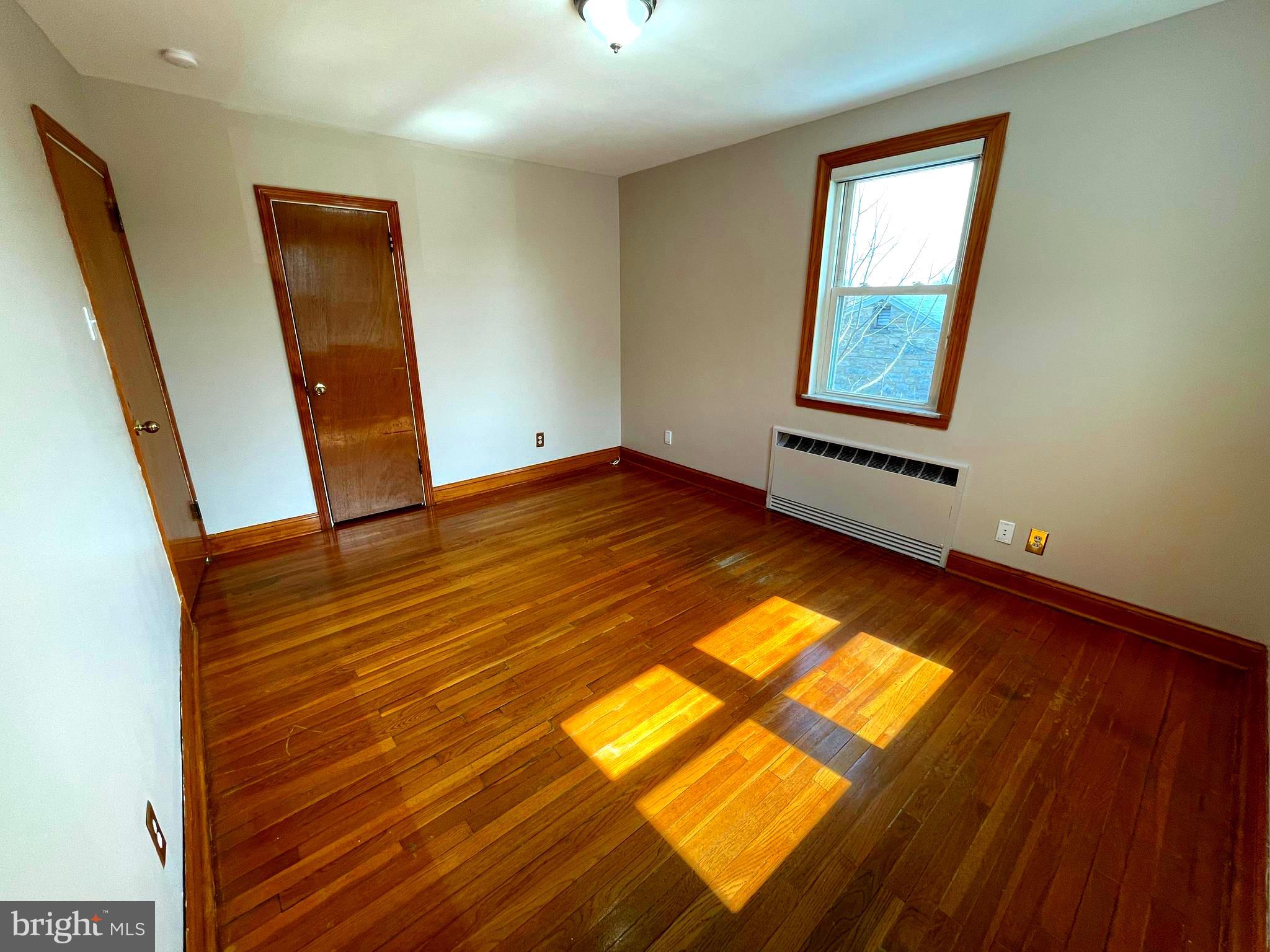 FOLCROFT - Residential Lease