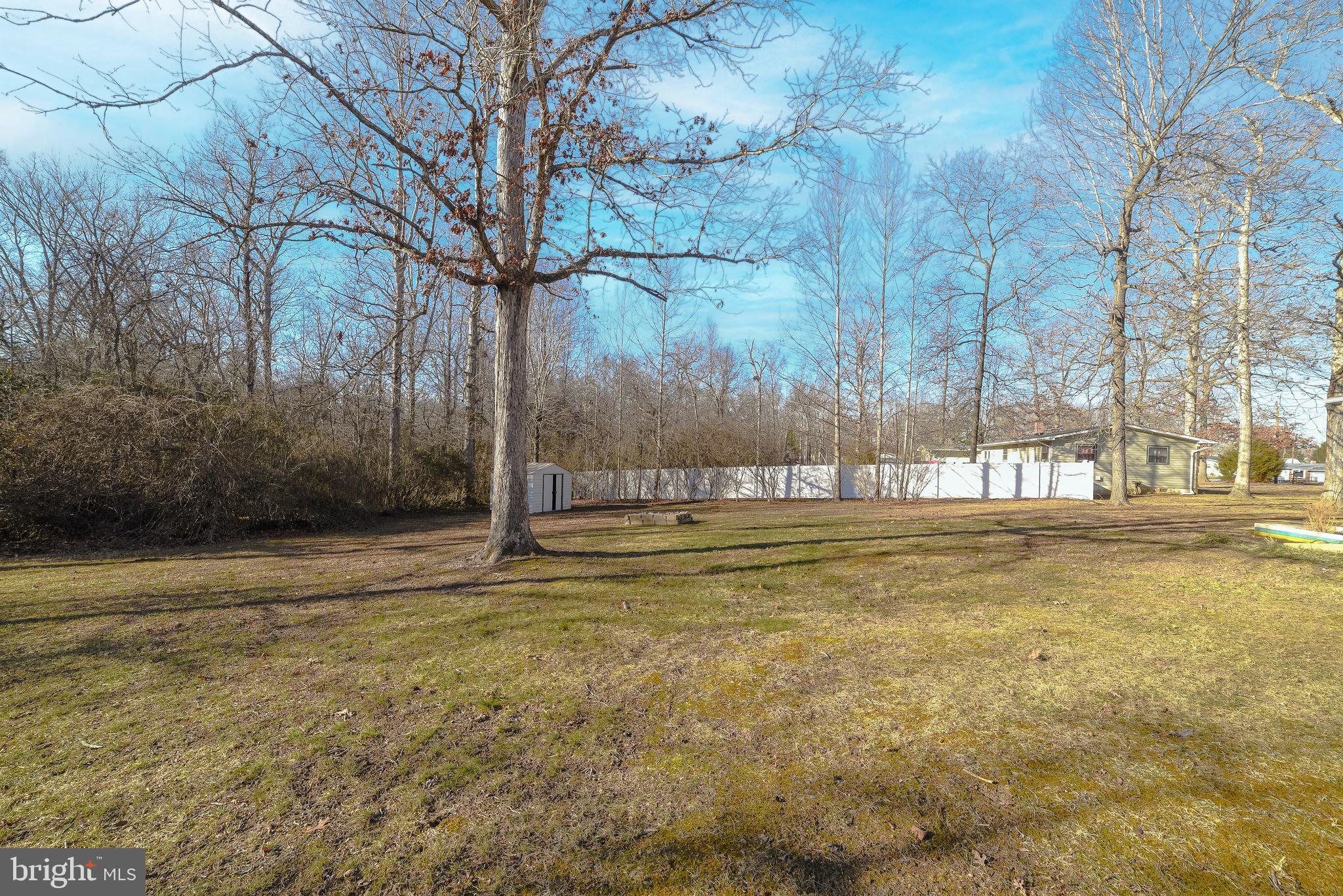 BAREFOOT ACRES - Residential