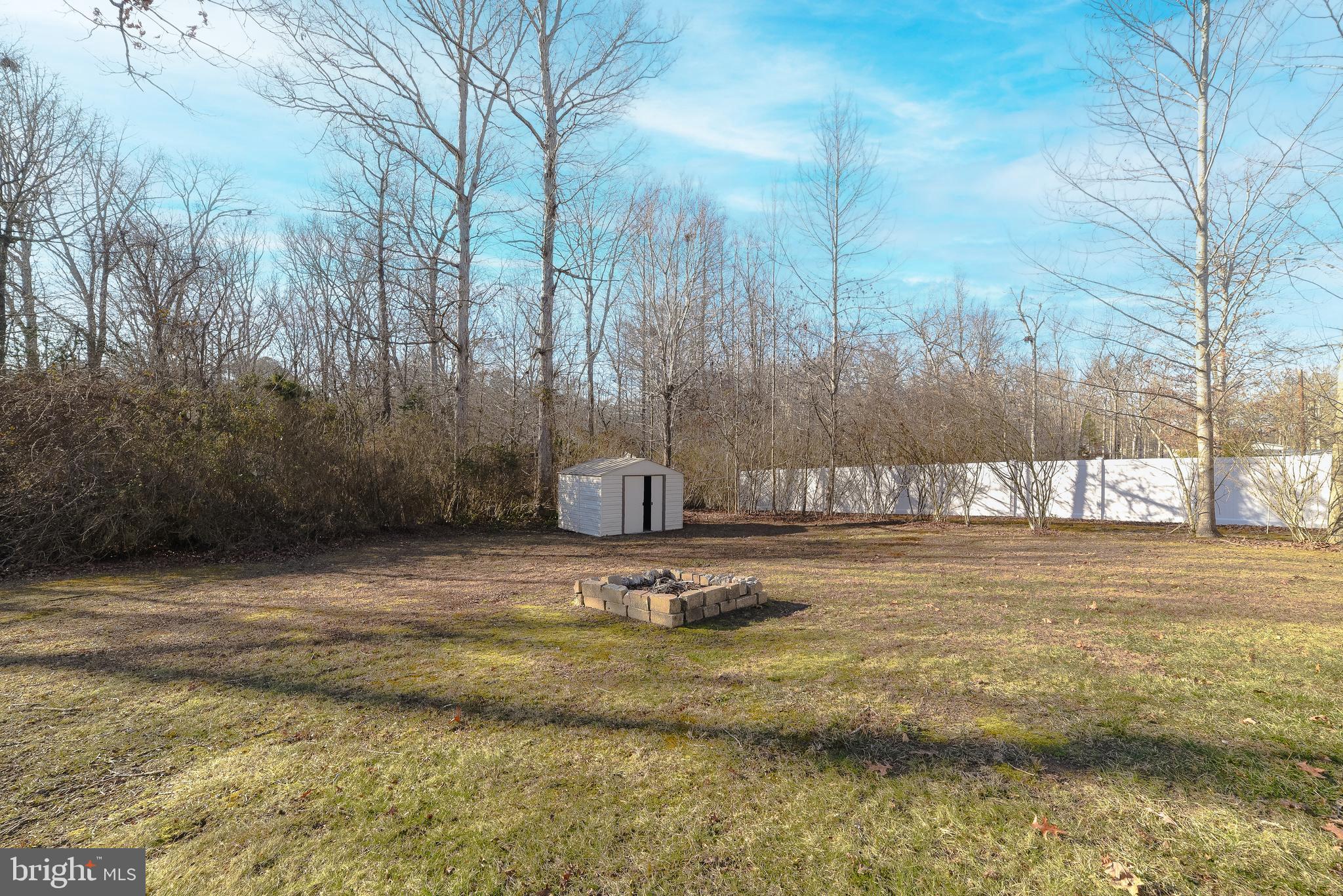 BAREFOOT ACRES - Residential