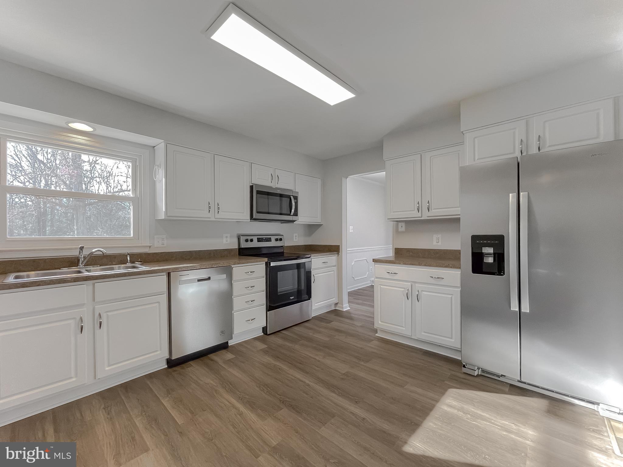 BAREFOOT ACRES - Residential